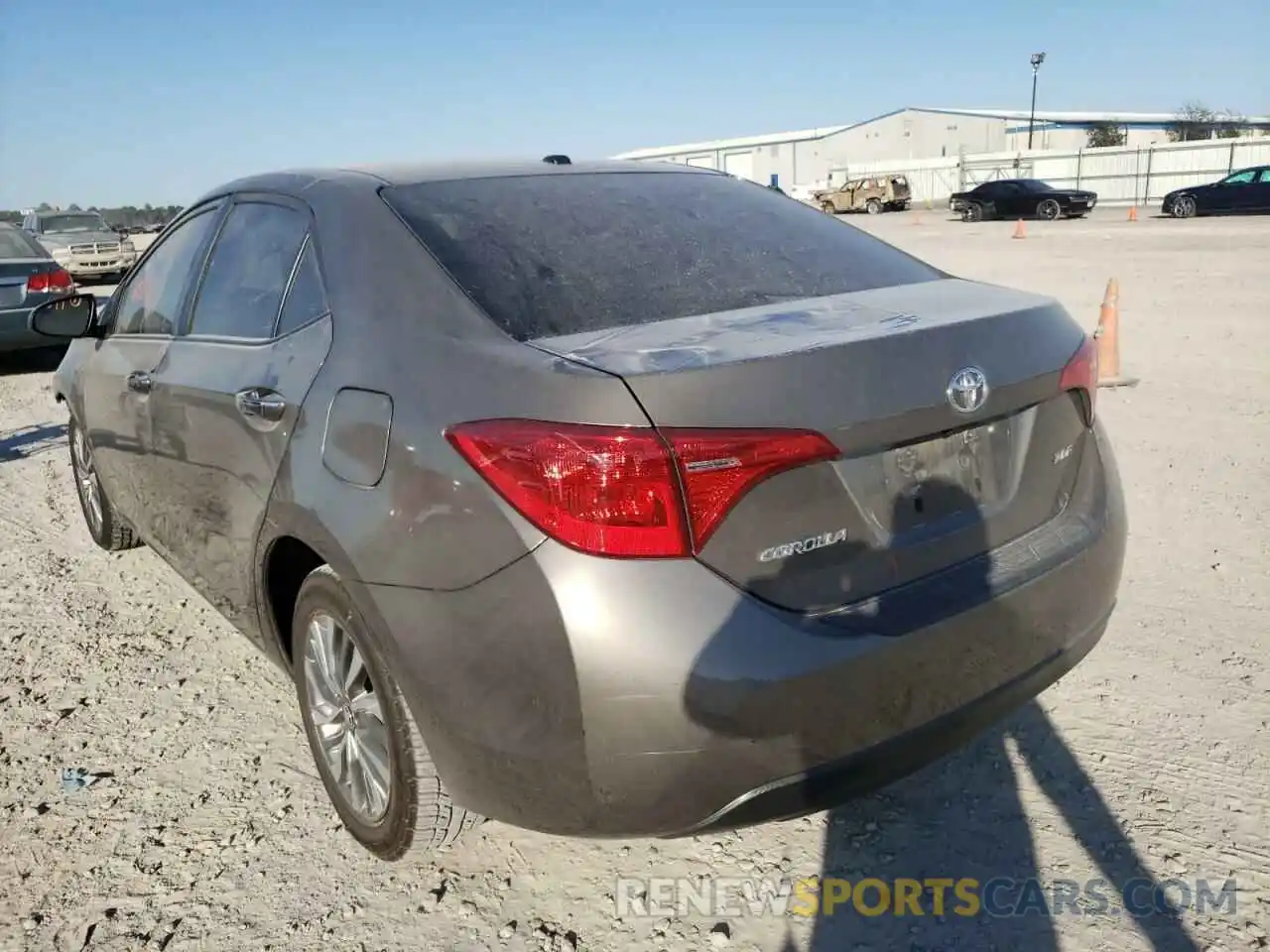 3 Photograph of a damaged car 5YFBURHEXKP926755 TOYOTA COROLLA 2019