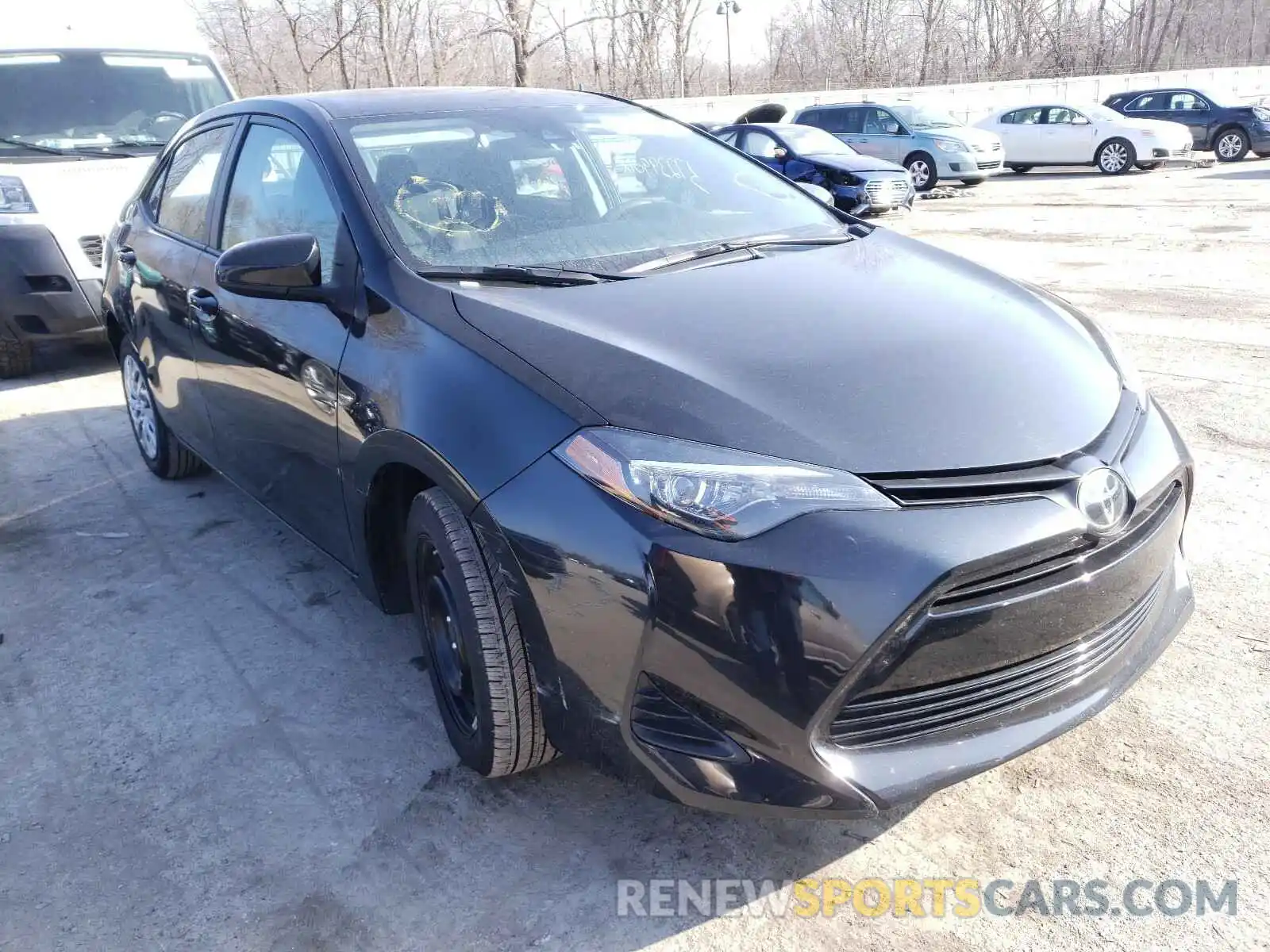 1 Photograph of a damaged car 5YFBURHEXKP927081 TOYOTA COROLLA 2019