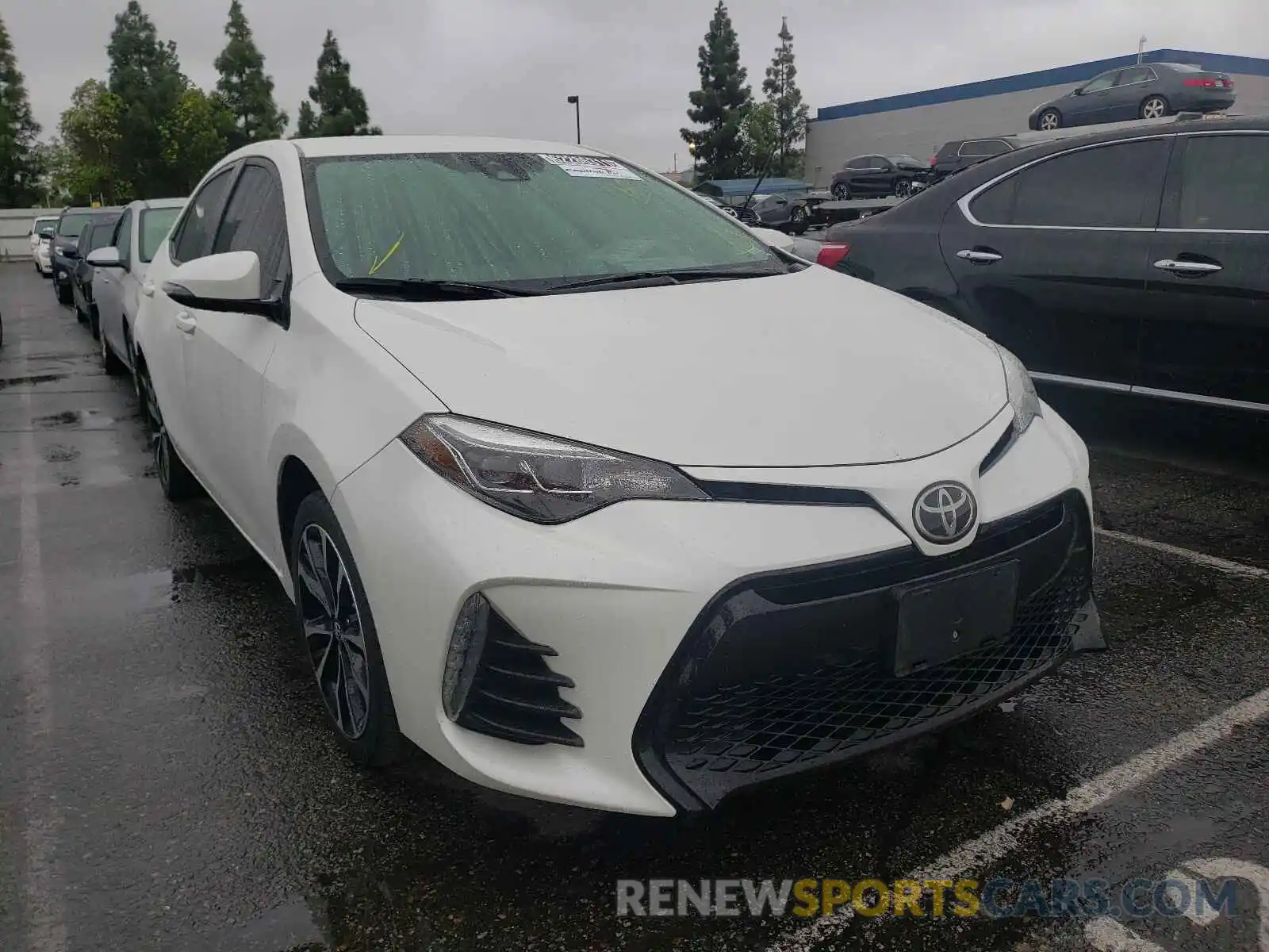 1 Photograph of a damaged car 5YFBURHEXKP927212 TOYOTA COROLLA 2019