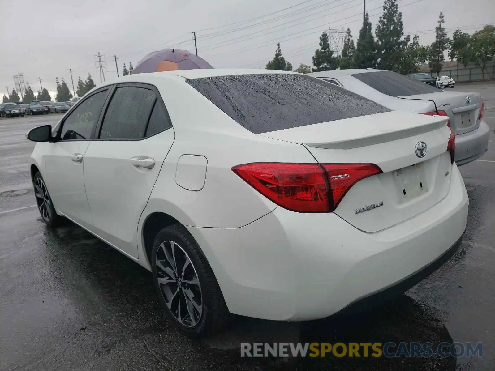 3 Photograph of a damaged car 5YFBURHEXKP927212 TOYOTA COROLLA 2019