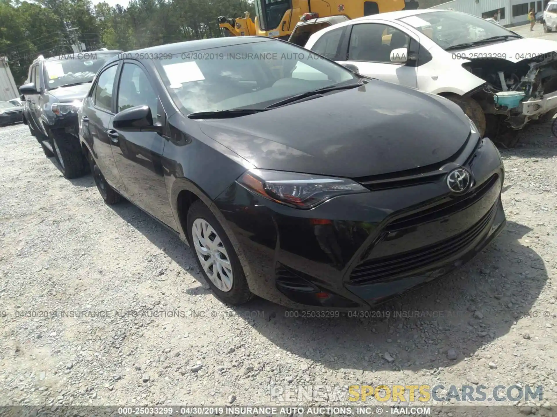 1 Photograph of a damaged car 5YFBURHEXKP927565 TOYOTA COROLLA 2019