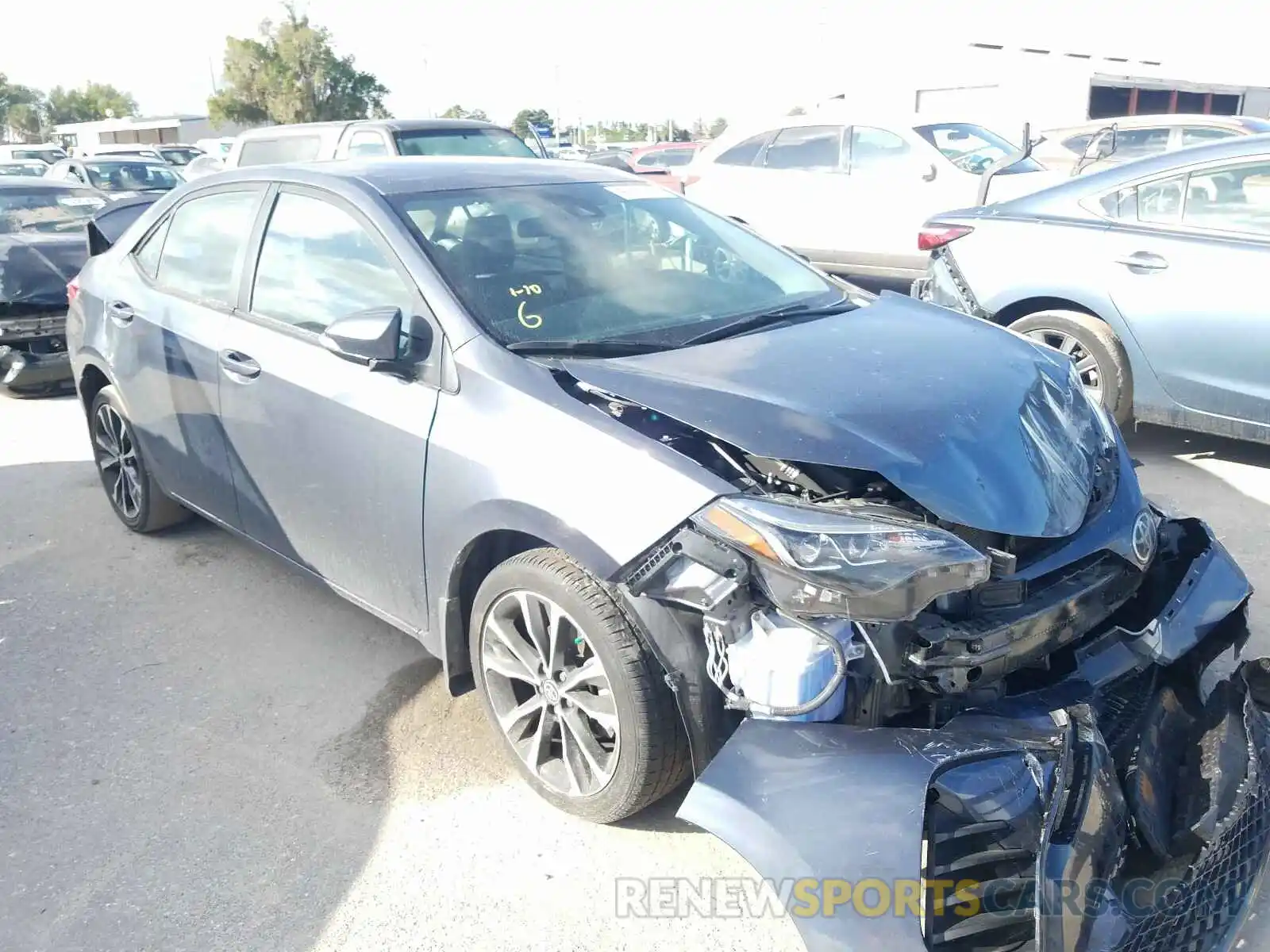 1 Photograph of a damaged car 5YFBURHEXKP927713 TOYOTA COROLLA 2019