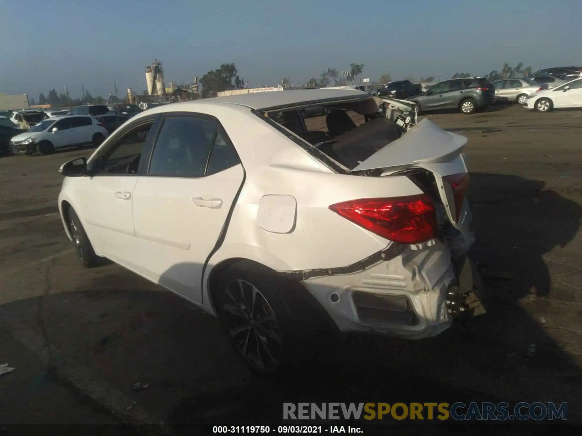 3 Photograph of a damaged car 5YFBURHEXKP927789 TOYOTA COROLLA 2019