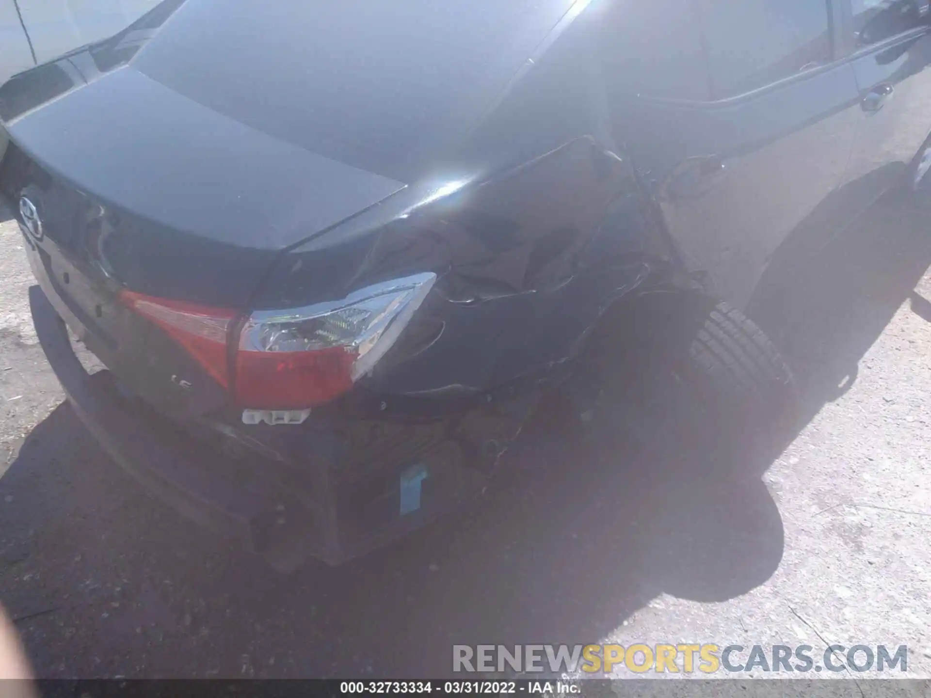 6 Photograph of a damaged car 5YFBURHEXKP928246 TOYOTA COROLLA 2019