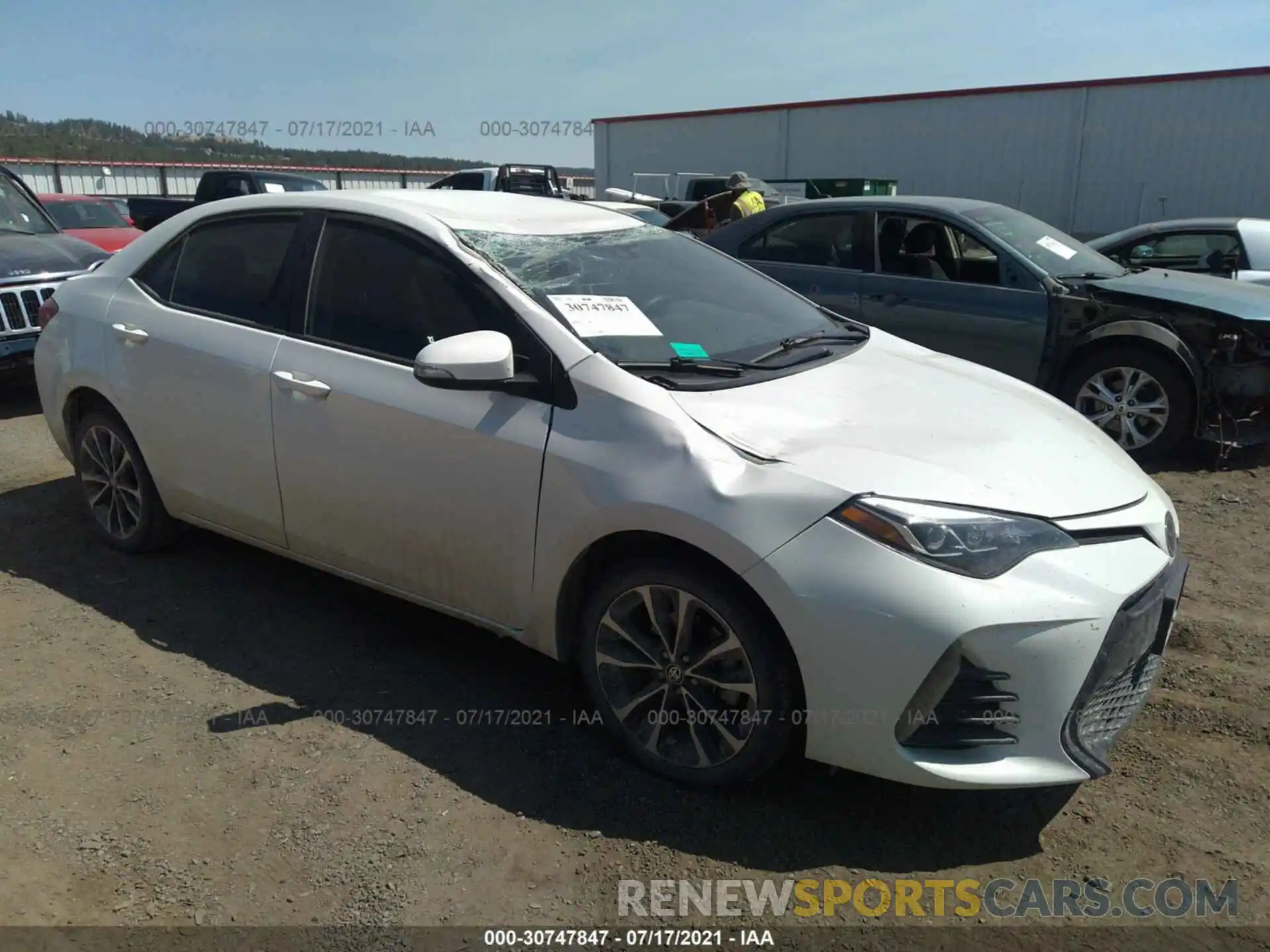 1 Photograph of a damaged car 5YFBURHEXKP928361 TOYOTA COROLLA 2019