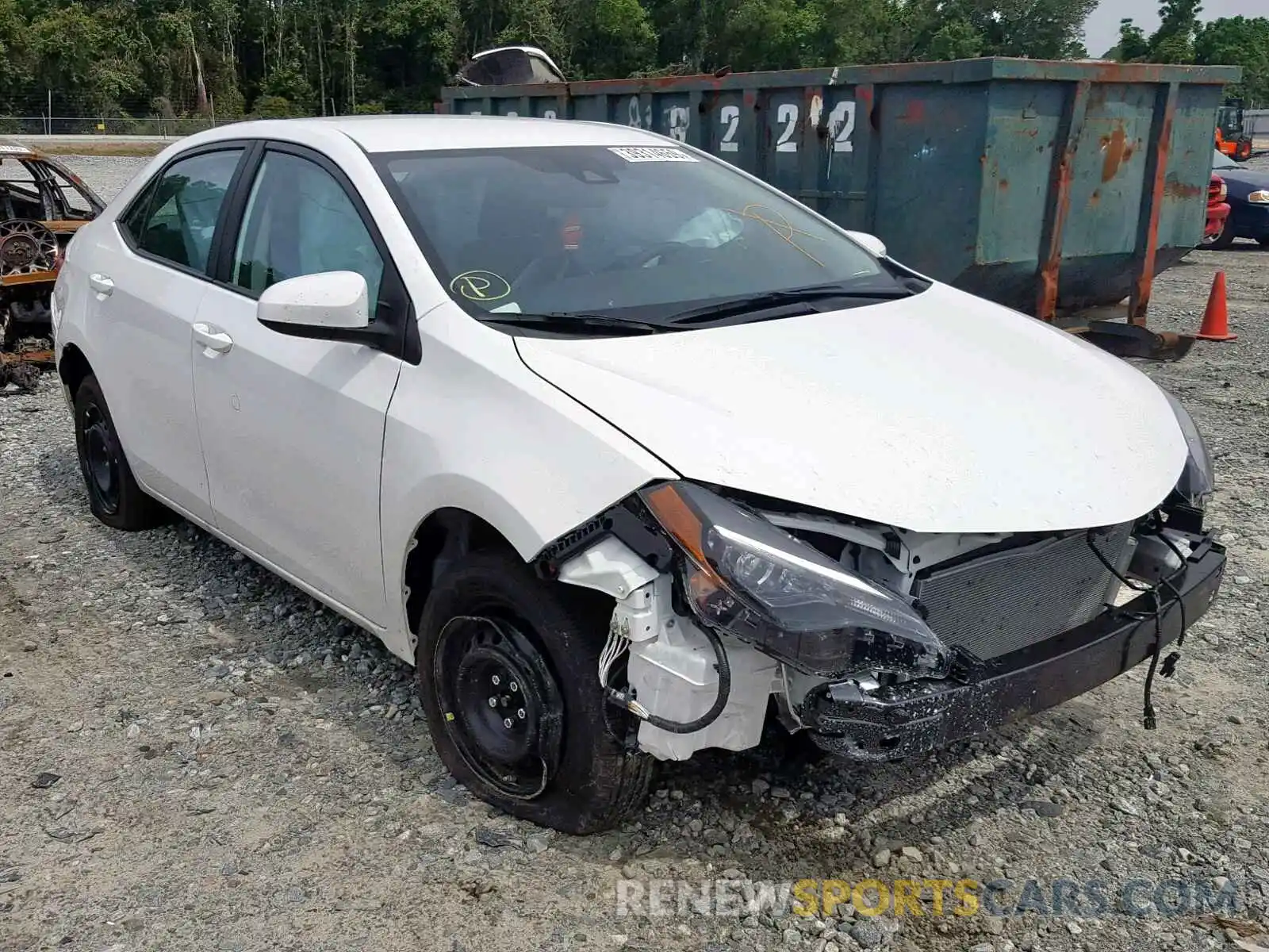 1 Photograph of a damaged car 5YFBURHEXKP929462 TOYOTA COROLLA 2019