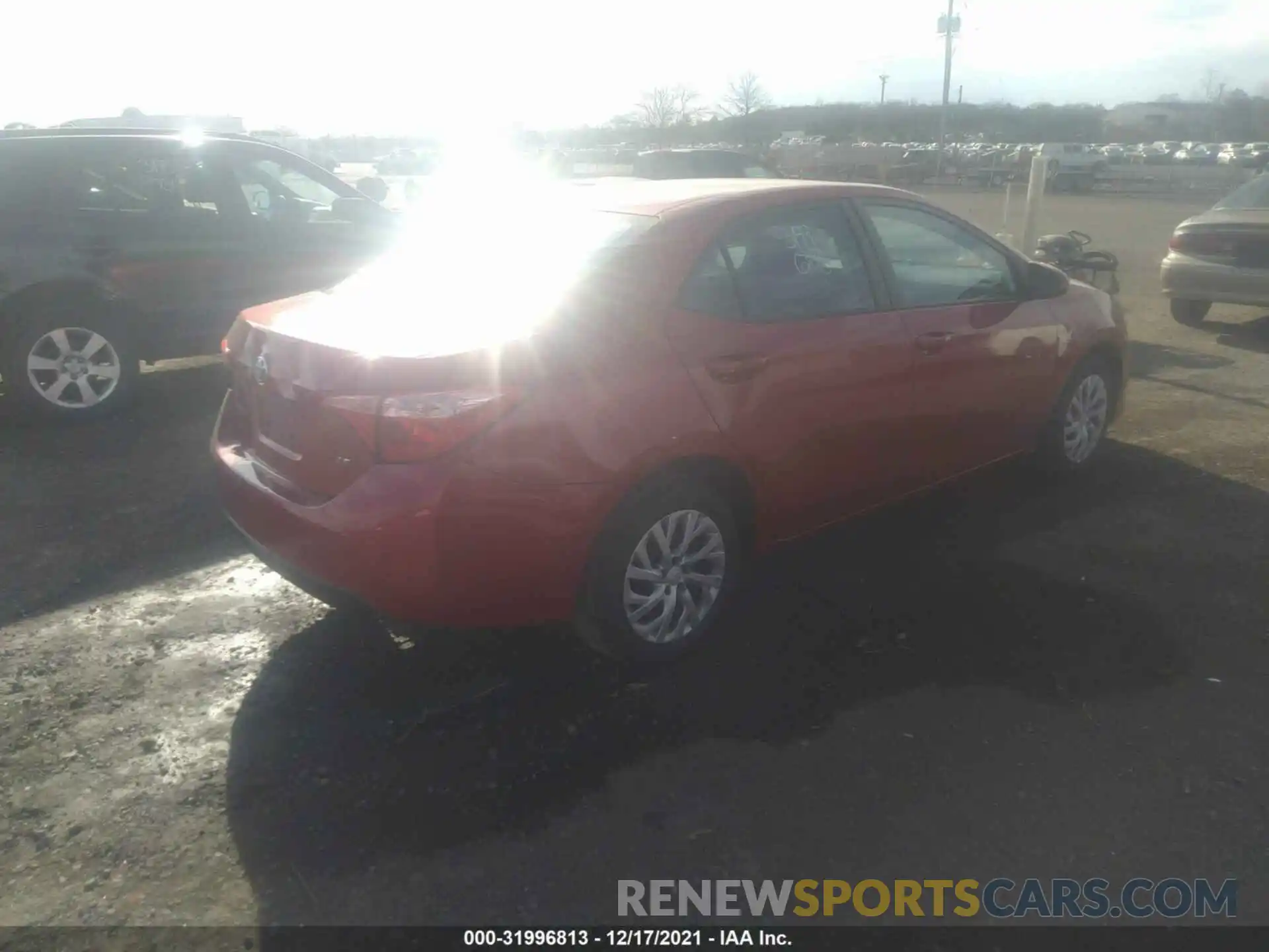 4 Photograph of a damaged car 5YFBURHEXKP929851 TOYOTA COROLLA 2019