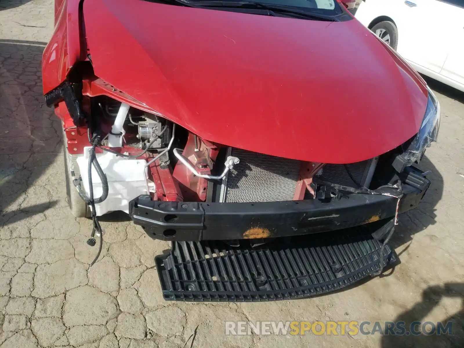 9 Photograph of a damaged car 5YFBURHEXKP930420 TOYOTA COROLLA 2019