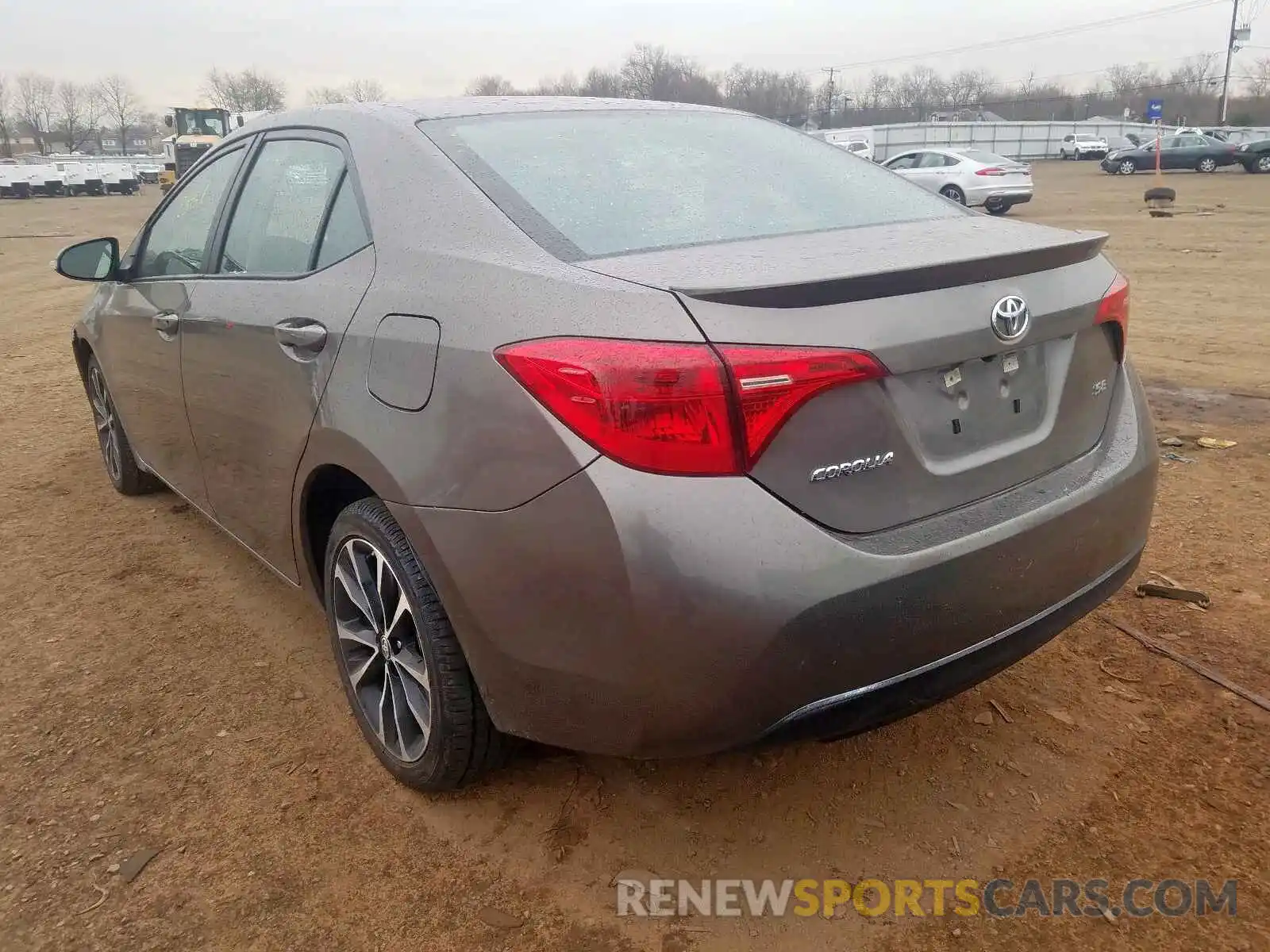 3 Photograph of a damaged car 5YFBURHEXKP930840 TOYOTA COROLLA 2019