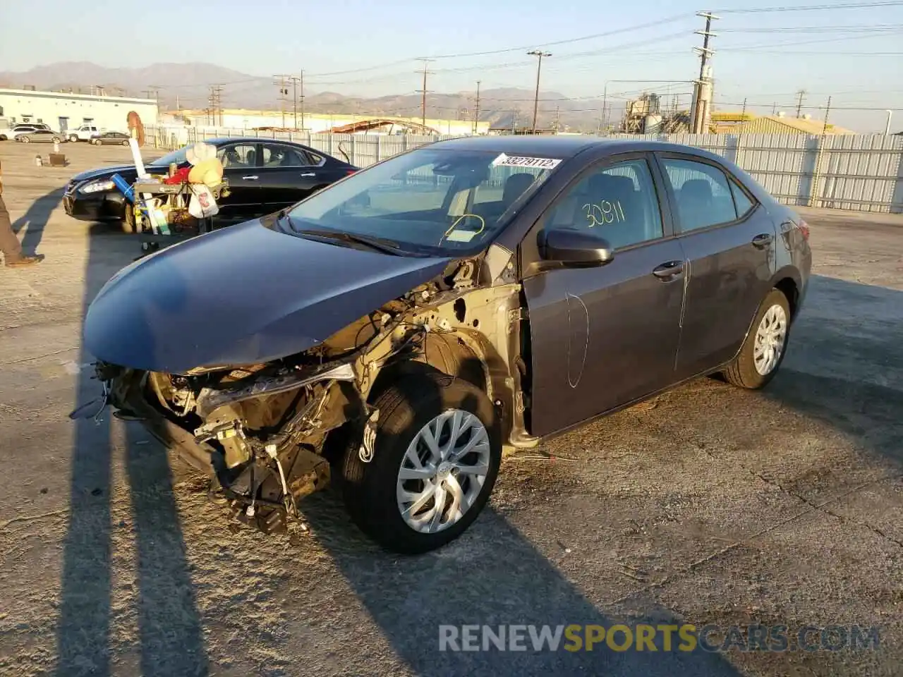 2 Photograph of a damaged car 5YFBURHEXKP930899 TOYOTA COROLLA 2019