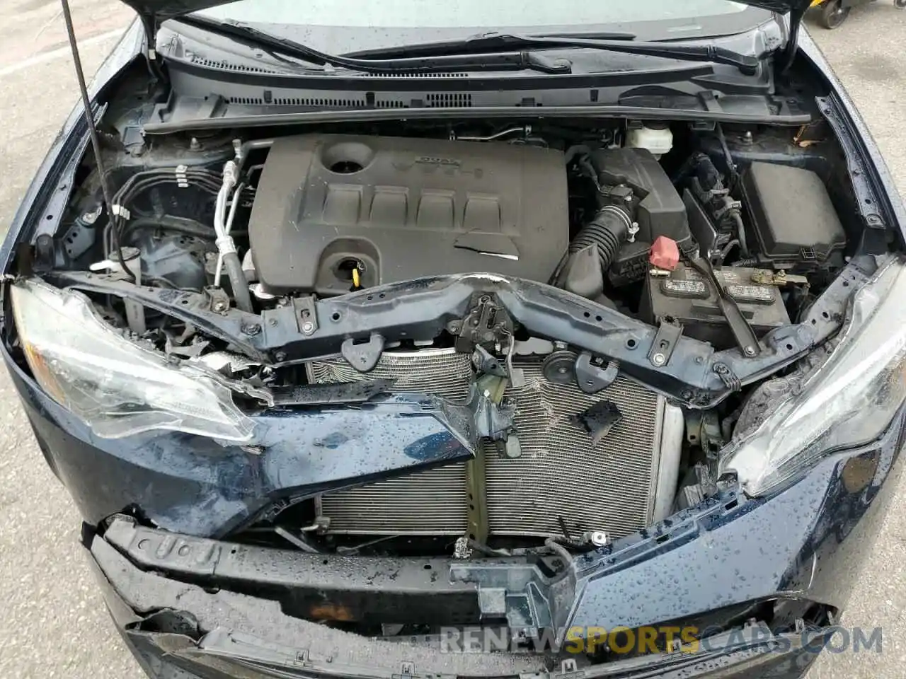 11 Photograph of a damaged car 5YFBURHEXKP932376 TOYOTA COROLLA 2019