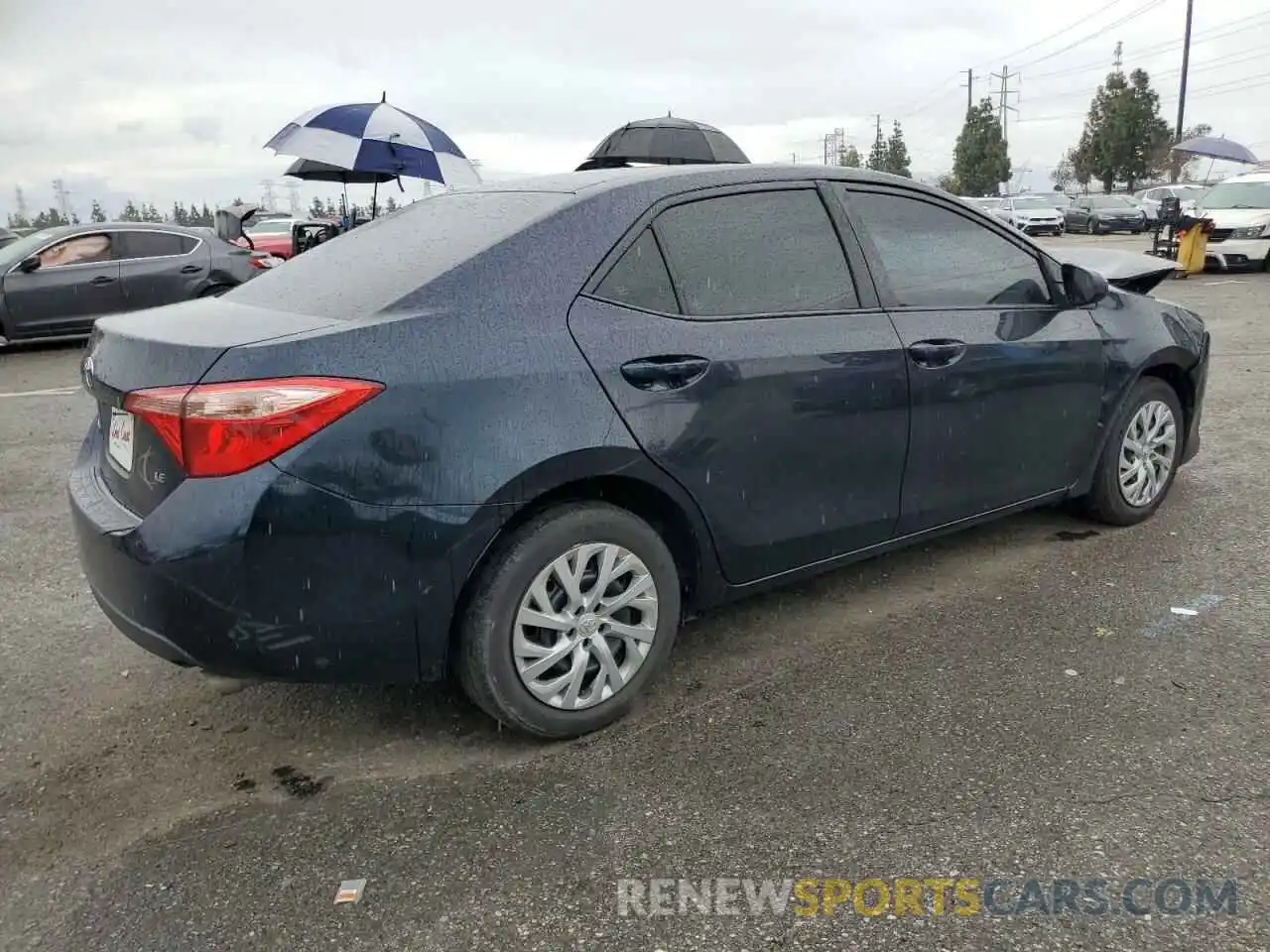3 Photograph of a damaged car 5YFBURHEXKP932376 TOYOTA COROLLA 2019
