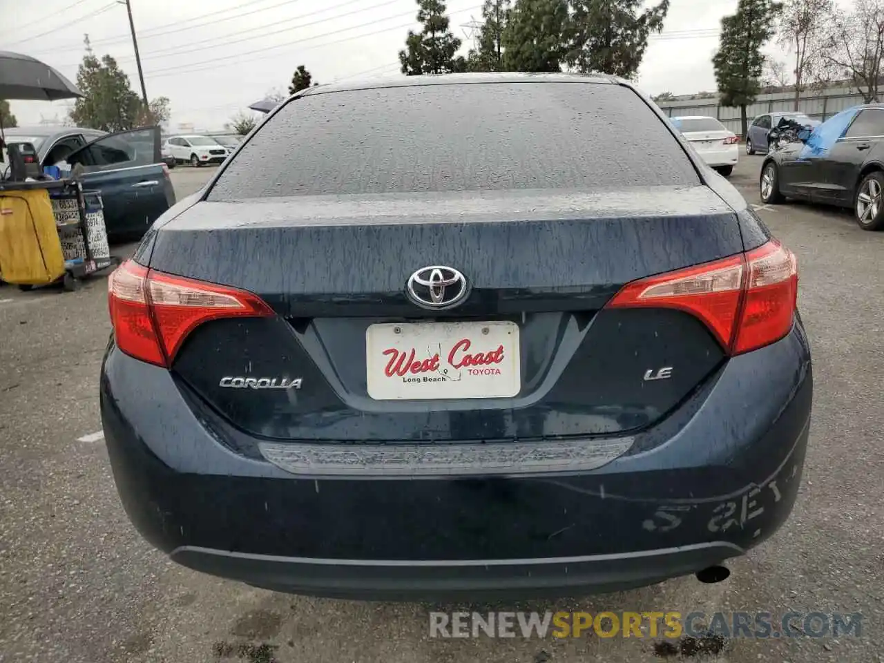 6 Photograph of a damaged car 5YFBURHEXKP932376 TOYOTA COROLLA 2019