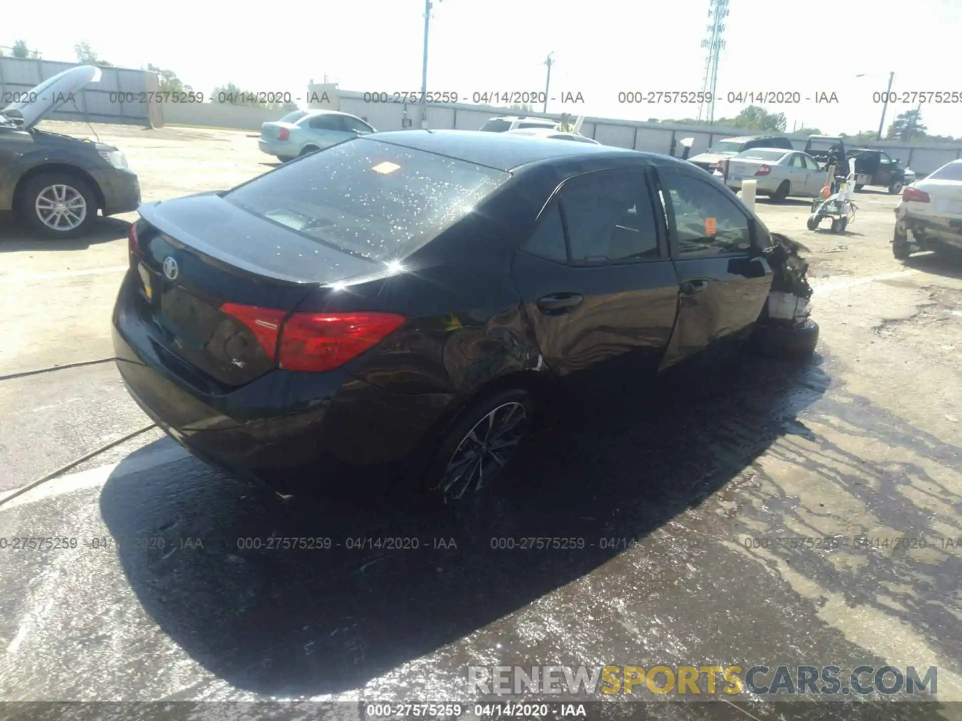 4 Photograph of a damaged car 5YFBURHEXKP932460 TOYOTA COROLLA 2019