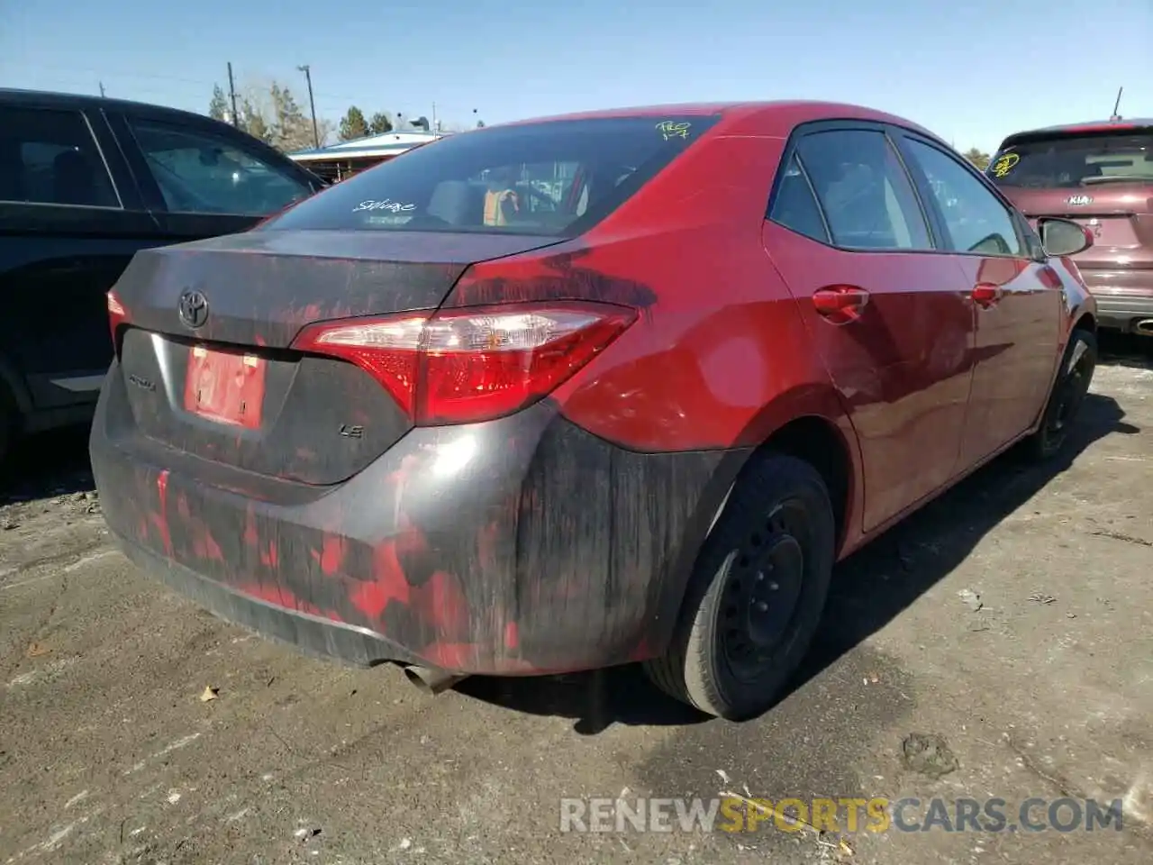 4 Photograph of a damaged car 5YFBURHEXKP932474 TOYOTA COROLLA 2019