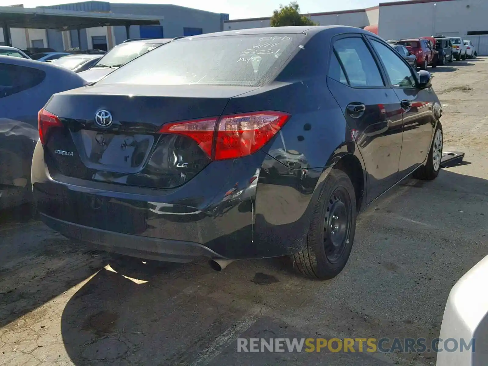 4 Photograph of a damaged car 5YFBURHEXKP932524 TOYOTA COROLLA 2019