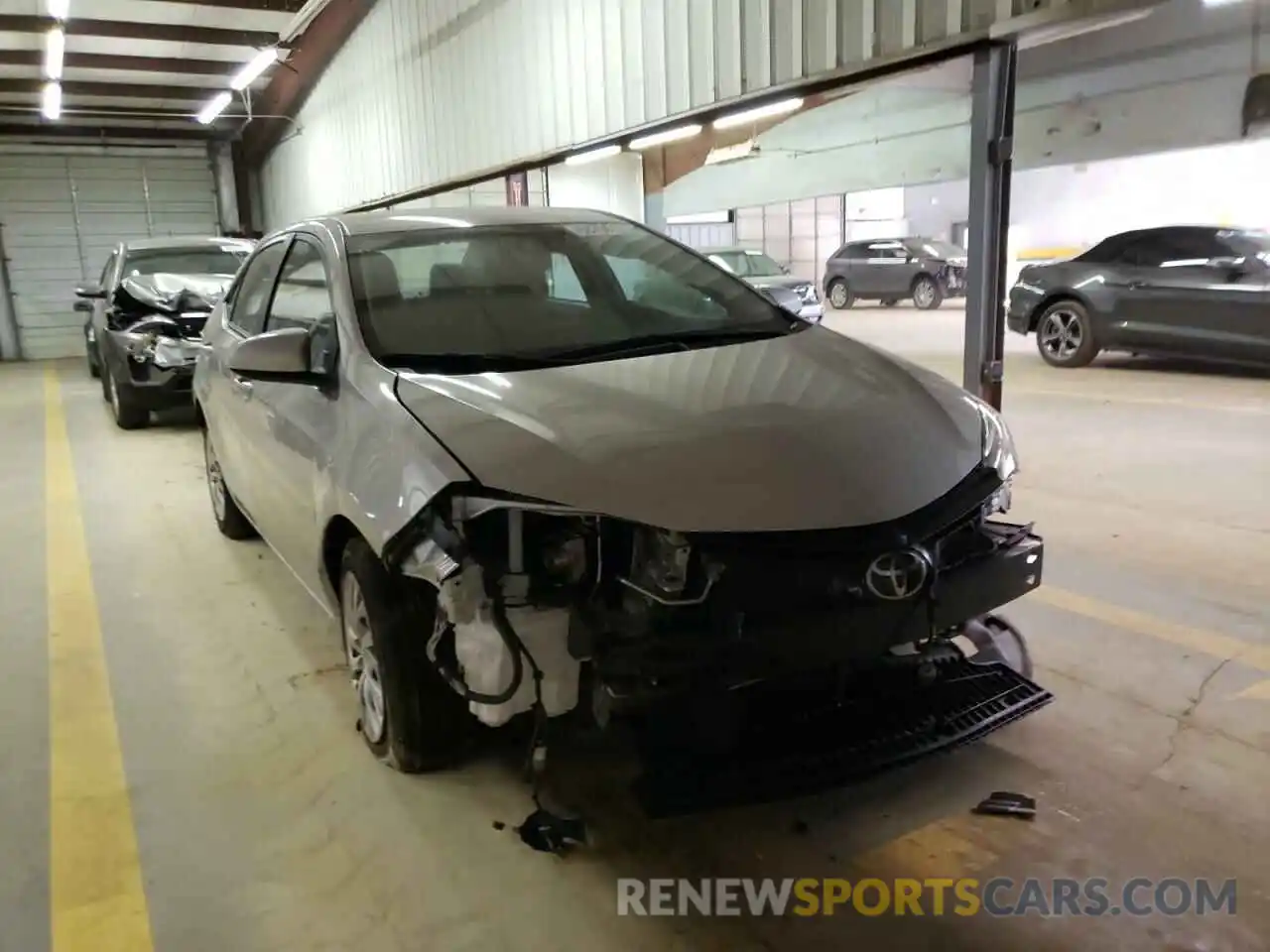 1 Photograph of a damaged car 5YFBURHEXKP932989 TOYOTA COROLLA 2019