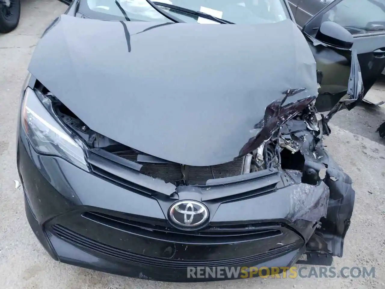 7 Photograph of a damaged car 5YFBURHEXKP933012 TOYOTA COROLLA 2019