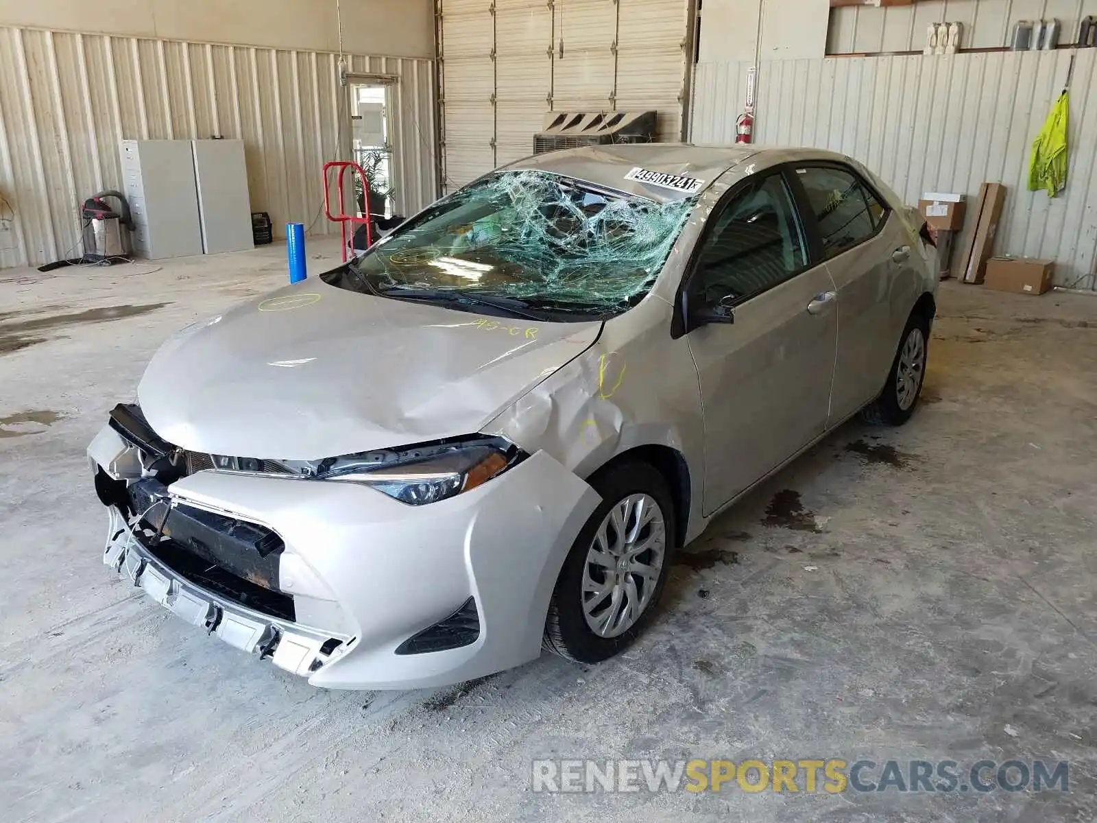 2 Photograph of a damaged car 5YFBURHEXKP933365 TOYOTA COROLLA 2019