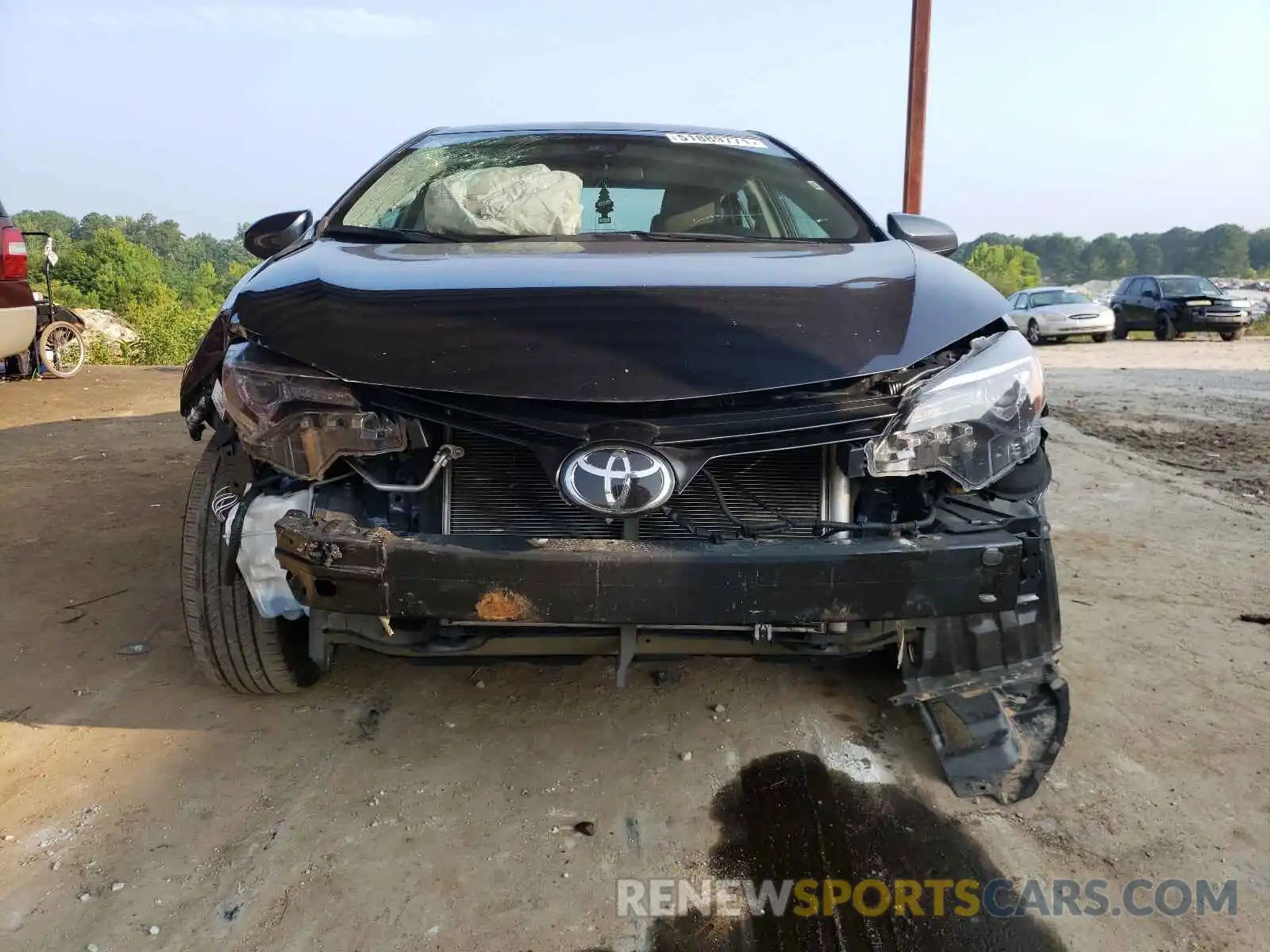 9 Photograph of a damaged car 5YFBURHEXKP933432 TOYOTA COROLLA 2019