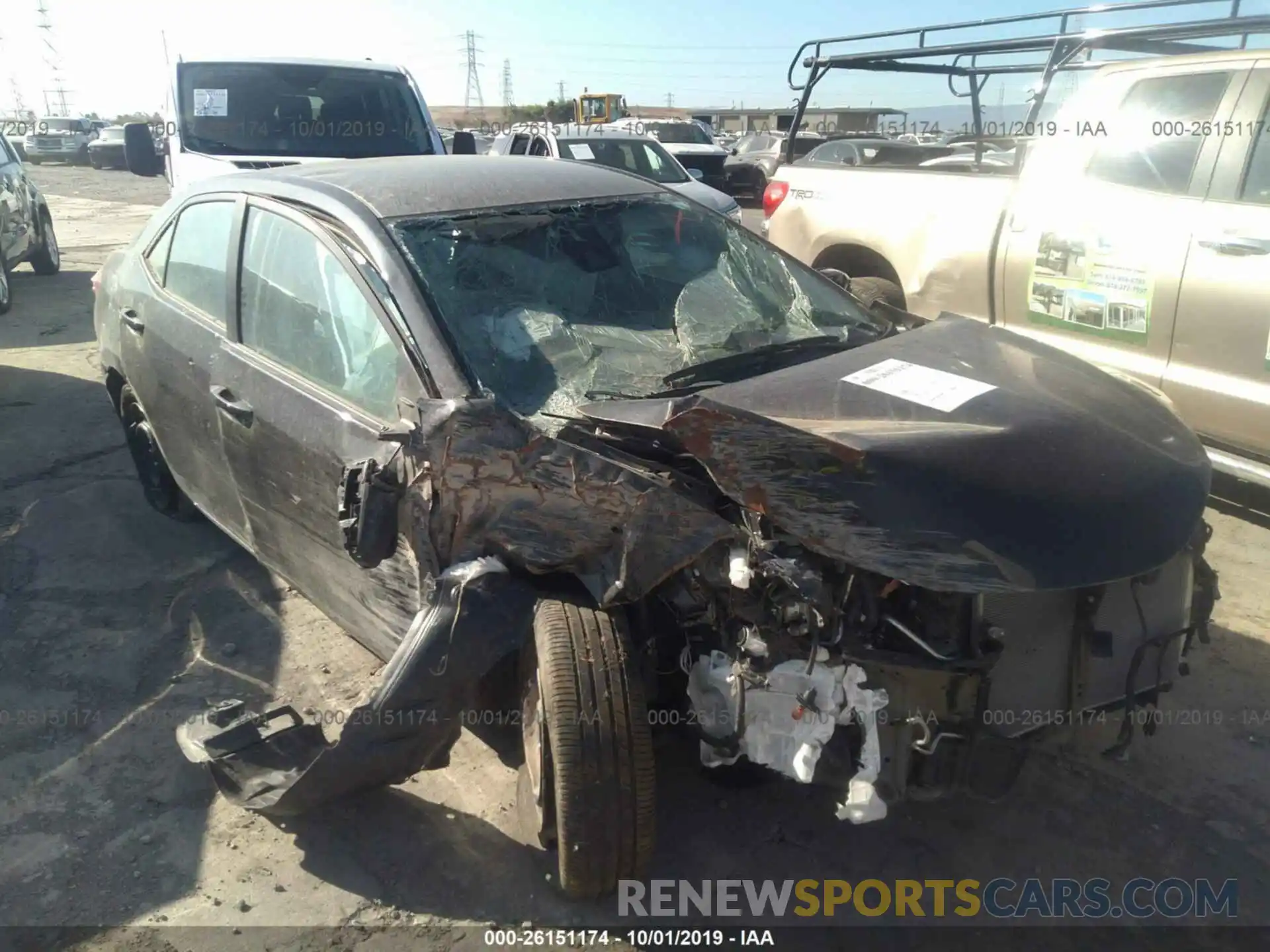 1 Photograph of a damaged car 5YFBURHEXKP933768 TOYOTA COROLLA 2019