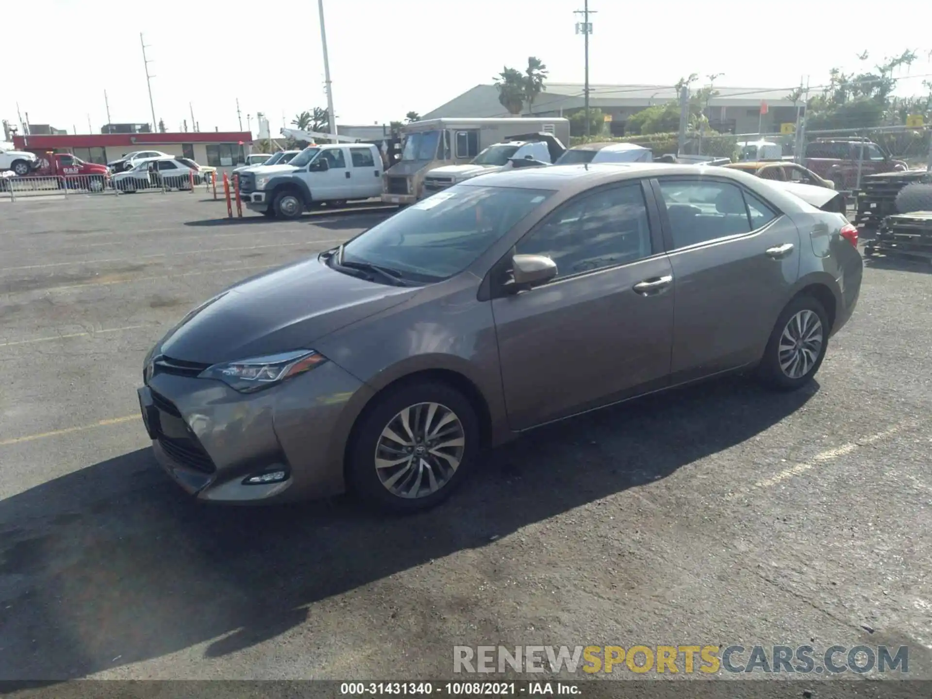 2 Photograph of a damaged car 5YFBURHEXKP933835 TOYOTA COROLLA 2019