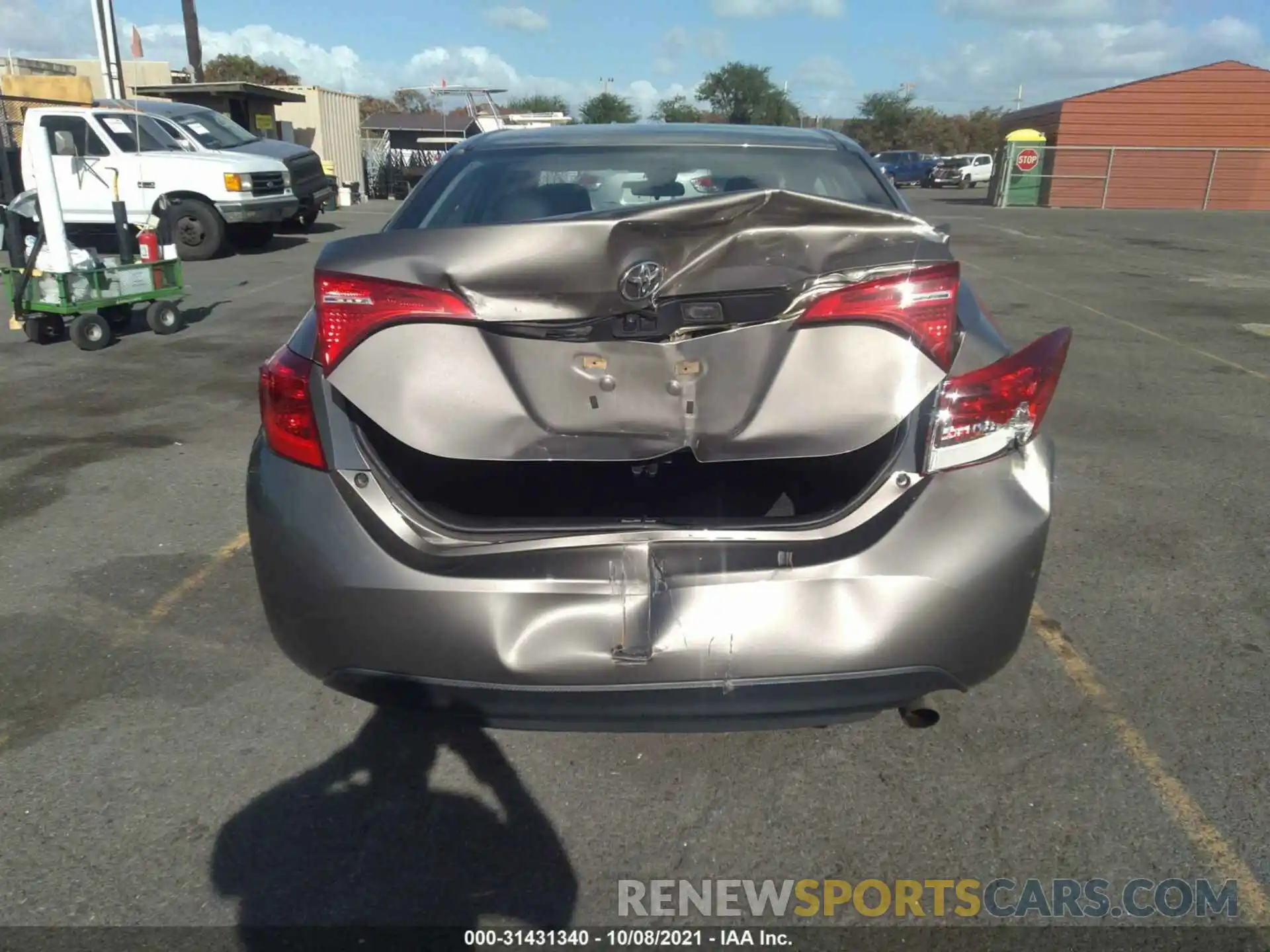 6 Photograph of a damaged car 5YFBURHEXKP933835 TOYOTA COROLLA 2019