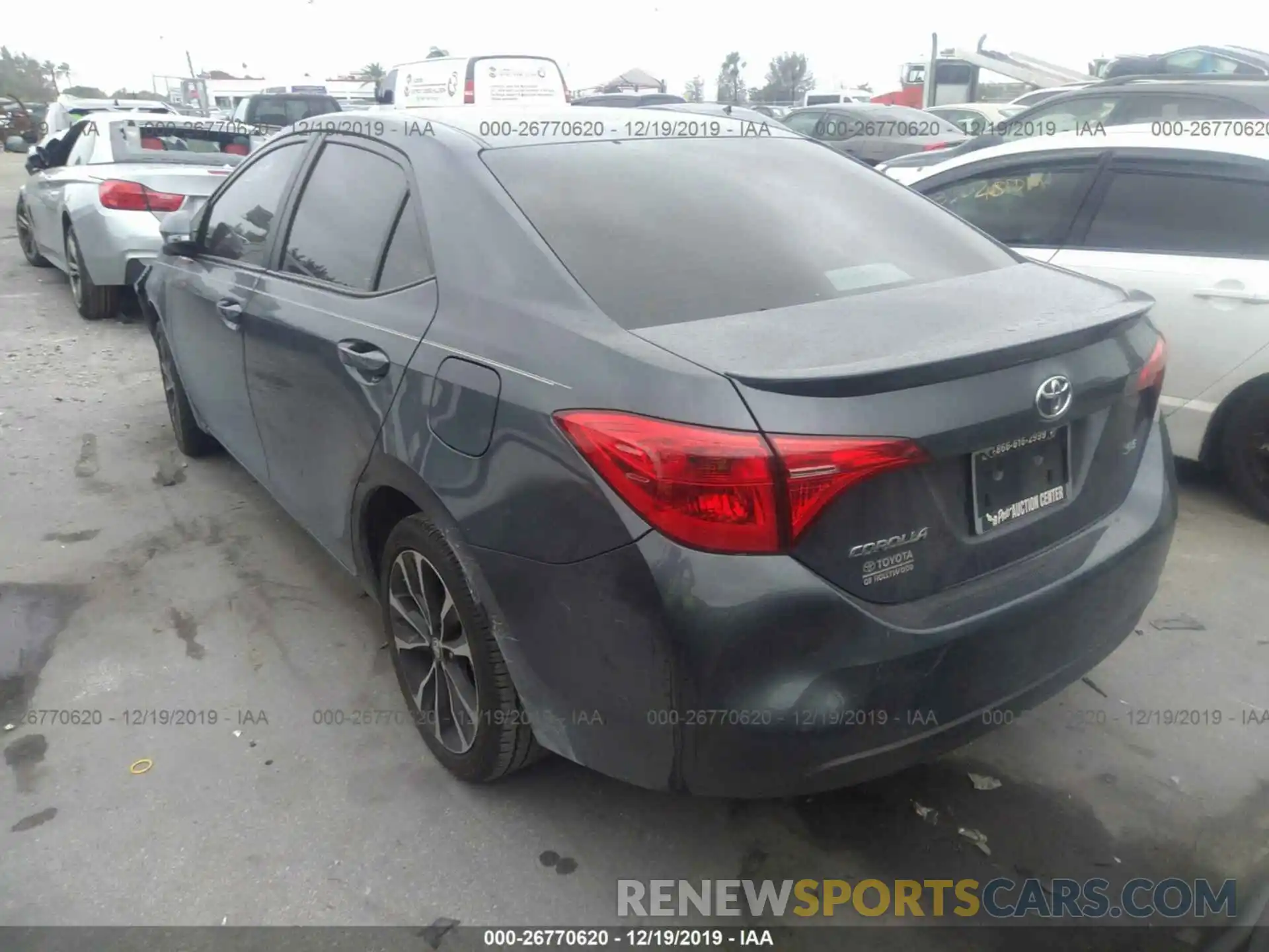 3 Photograph of a damaged car 5YFBURHEXKP934290 TOYOTA COROLLA 2019