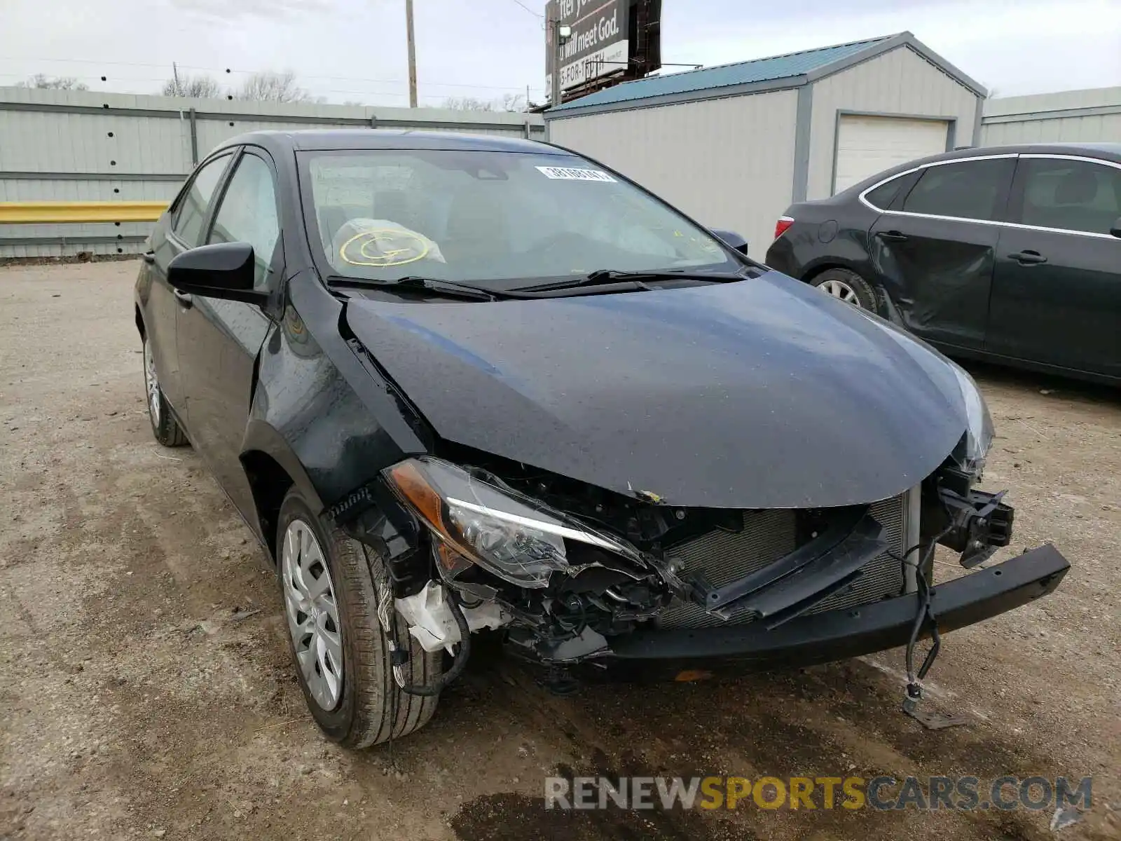 1 Photograph of a damaged car 5YFBURHEXKP934872 TOYOTA COROLLA 2019