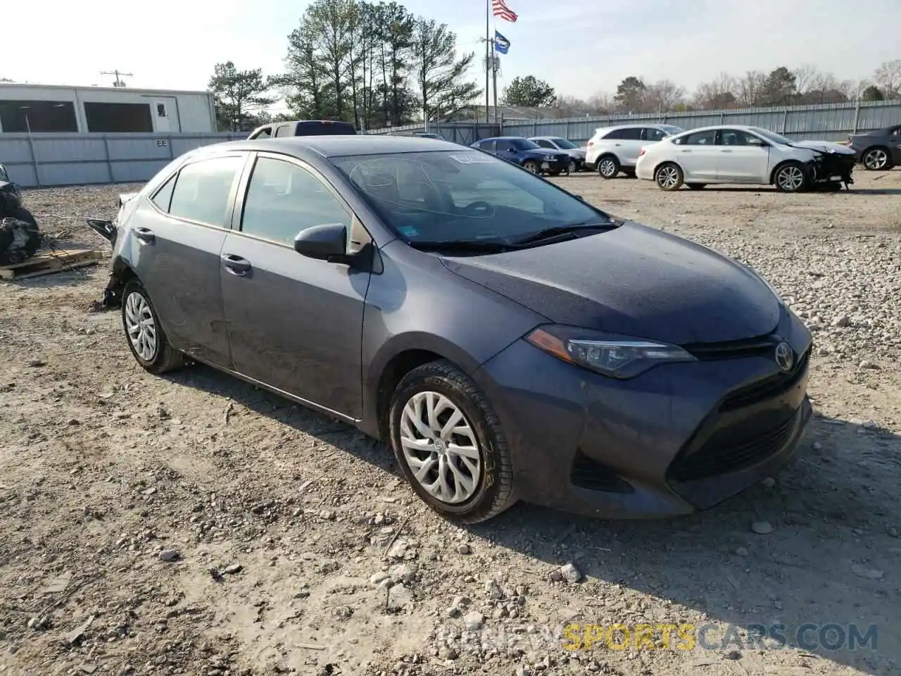 1 Photograph of a damaged car 5YFBURHEXKP934936 TOYOTA COROLLA 2019