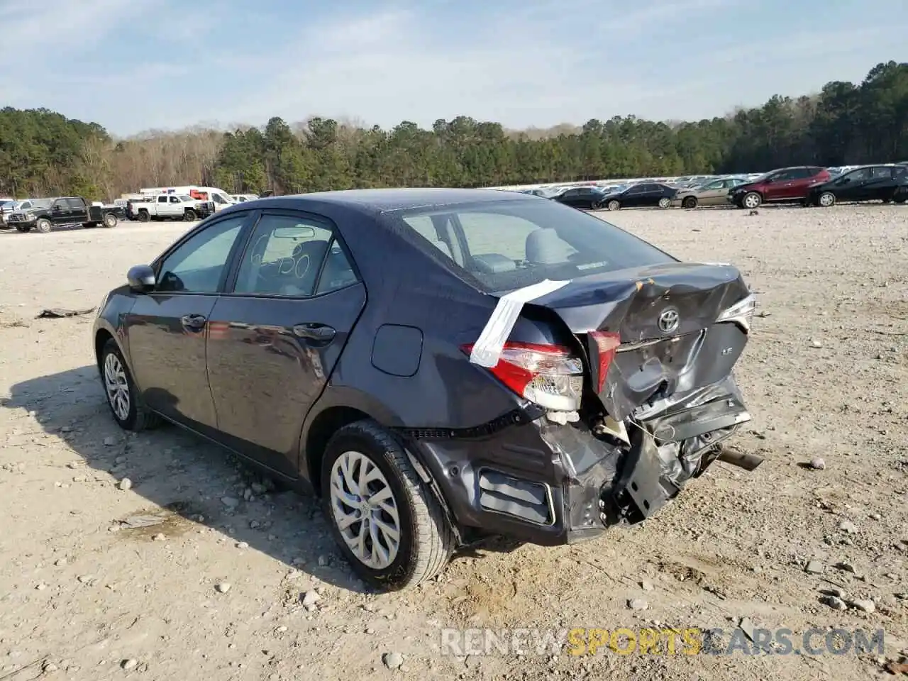 3 Photograph of a damaged car 5YFBURHEXKP934936 TOYOTA COROLLA 2019