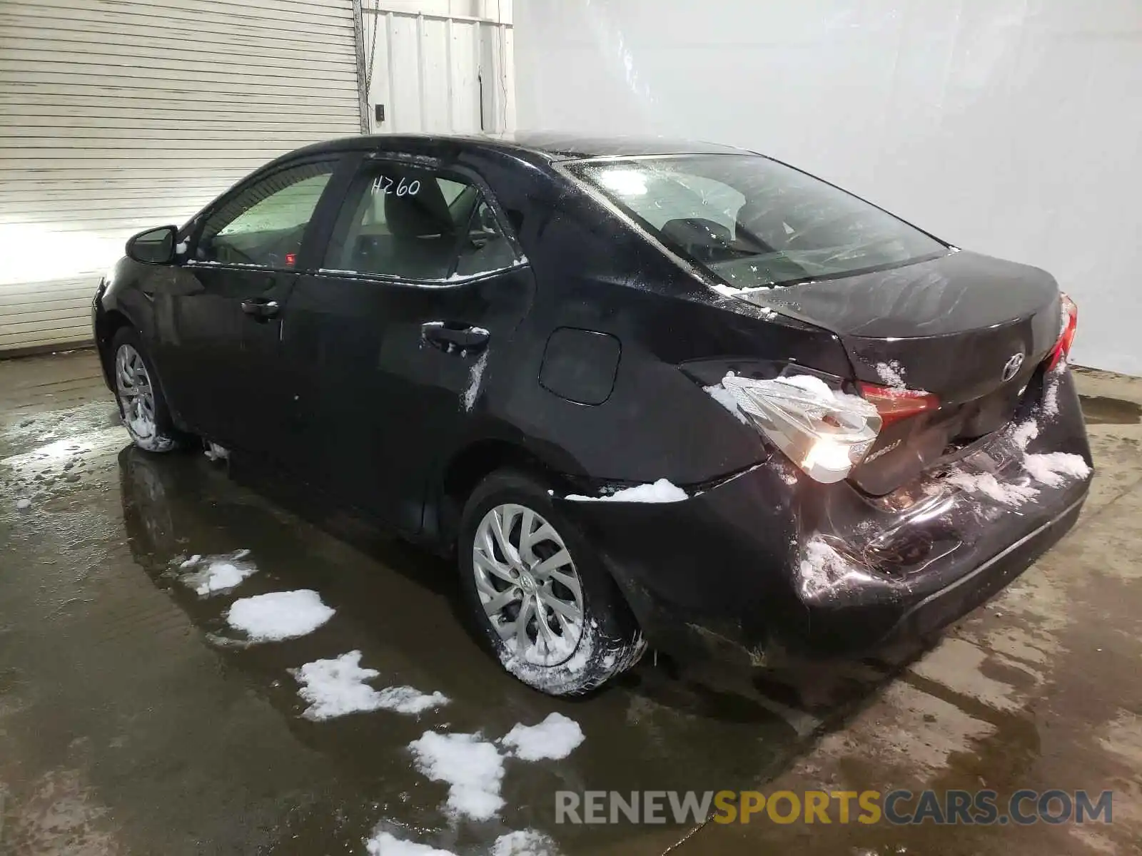 3 Photograph of a damaged car 5YFBURHEXKP935083 TOYOTA COROLLA 2019