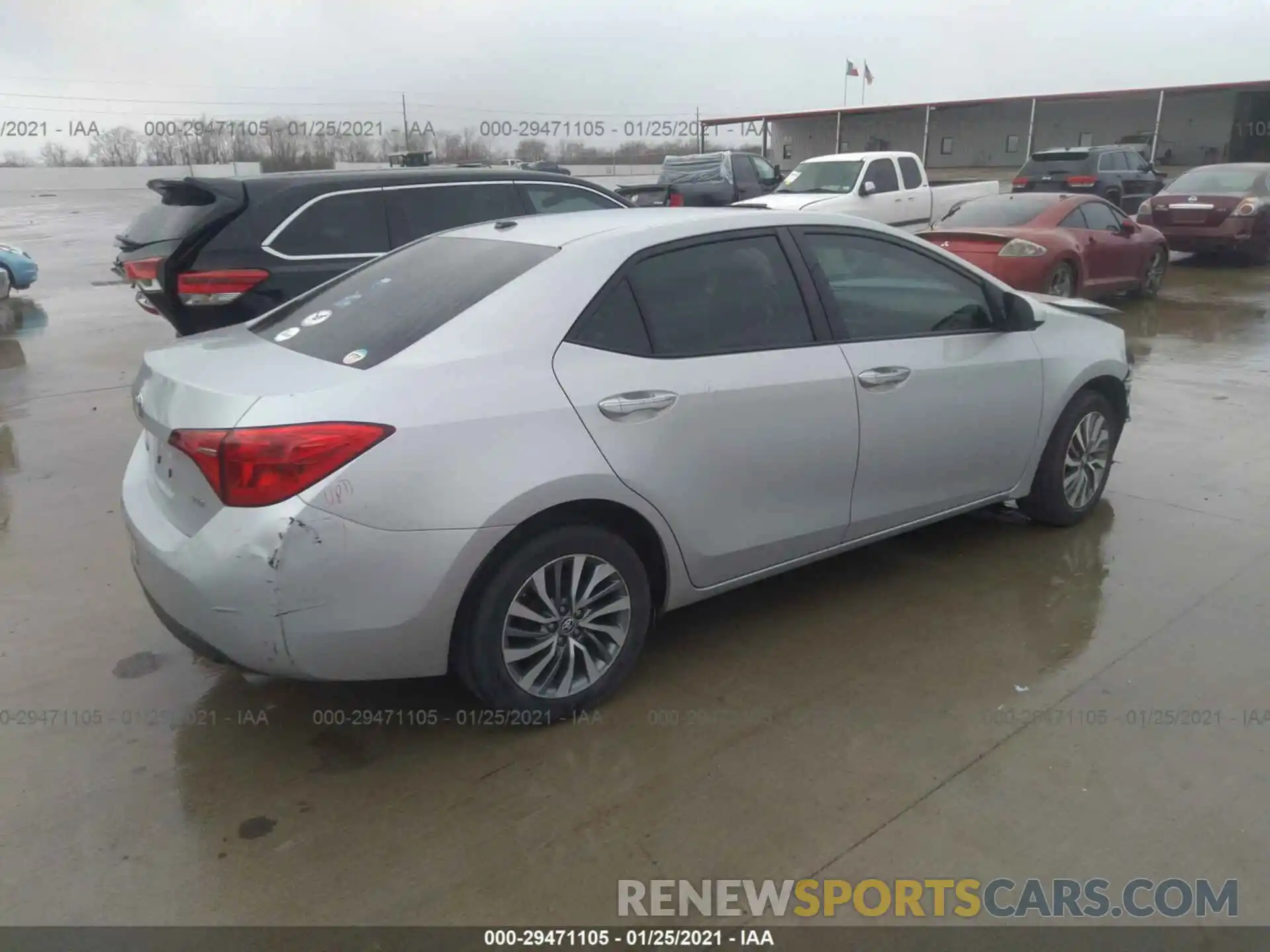 4 Photograph of a damaged car 5YFBURHEXKP935276 TOYOTA COROLLA 2019