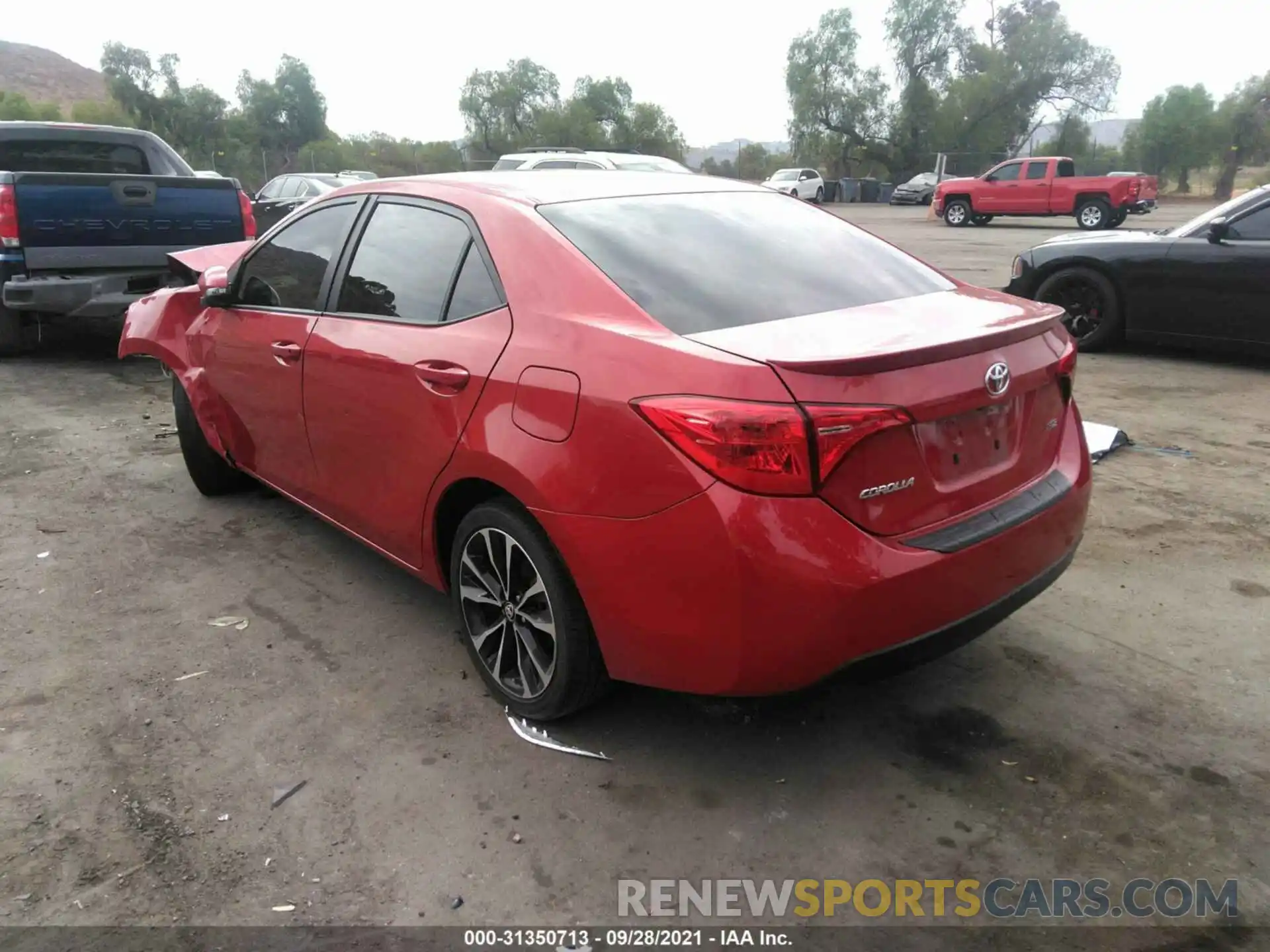 3 Photograph of a damaged car 5YFBURHEXKP935357 TOYOTA COROLLA 2019