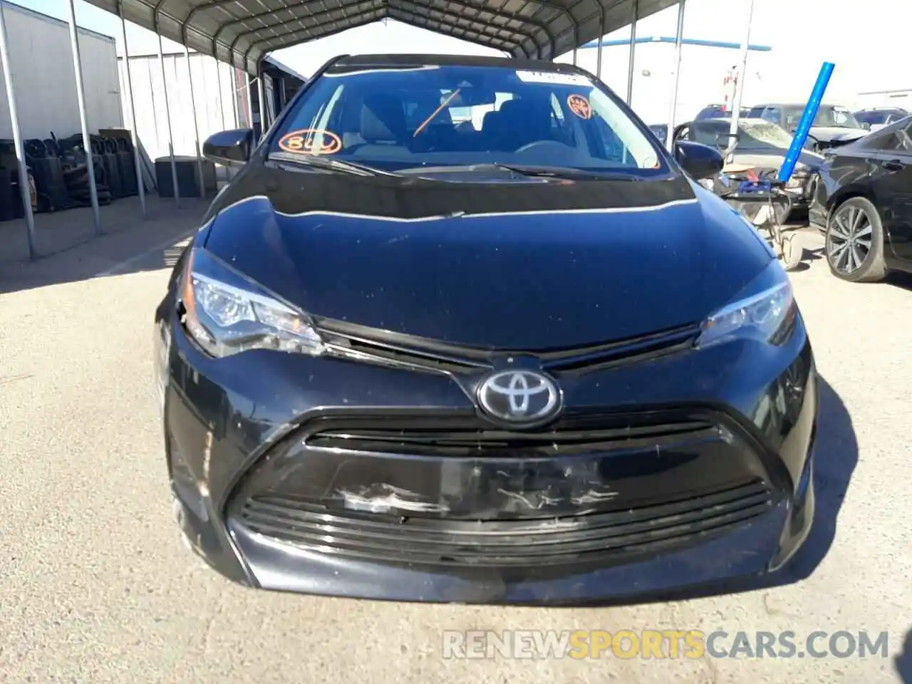 5 Photograph of a damaged car 5YFBURHEXKP935469 TOYOTA COROLLA 2019