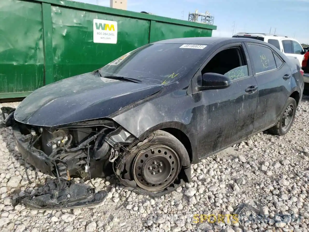 2 Photograph of a damaged car 5YFBURHEXKP936251 TOYOTA COROLLA 2019