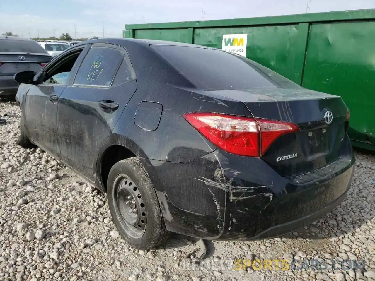 3 Photograph of a damaged car 5YFBURHEXKP936251 TOYOTA COROLLA 2019