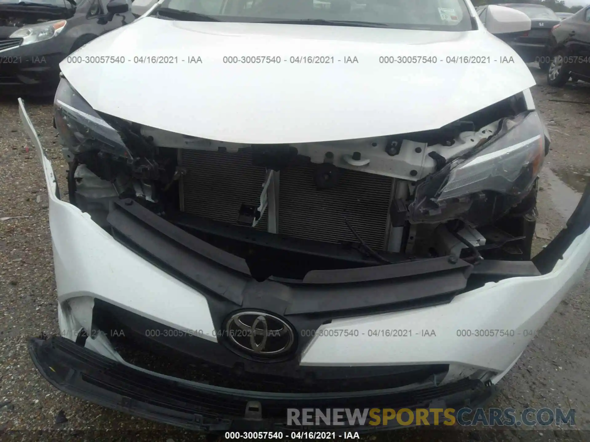 6 Photograph of a damaged car 5YFBURHEXKP936279 TOYOTA COROLLA 2019