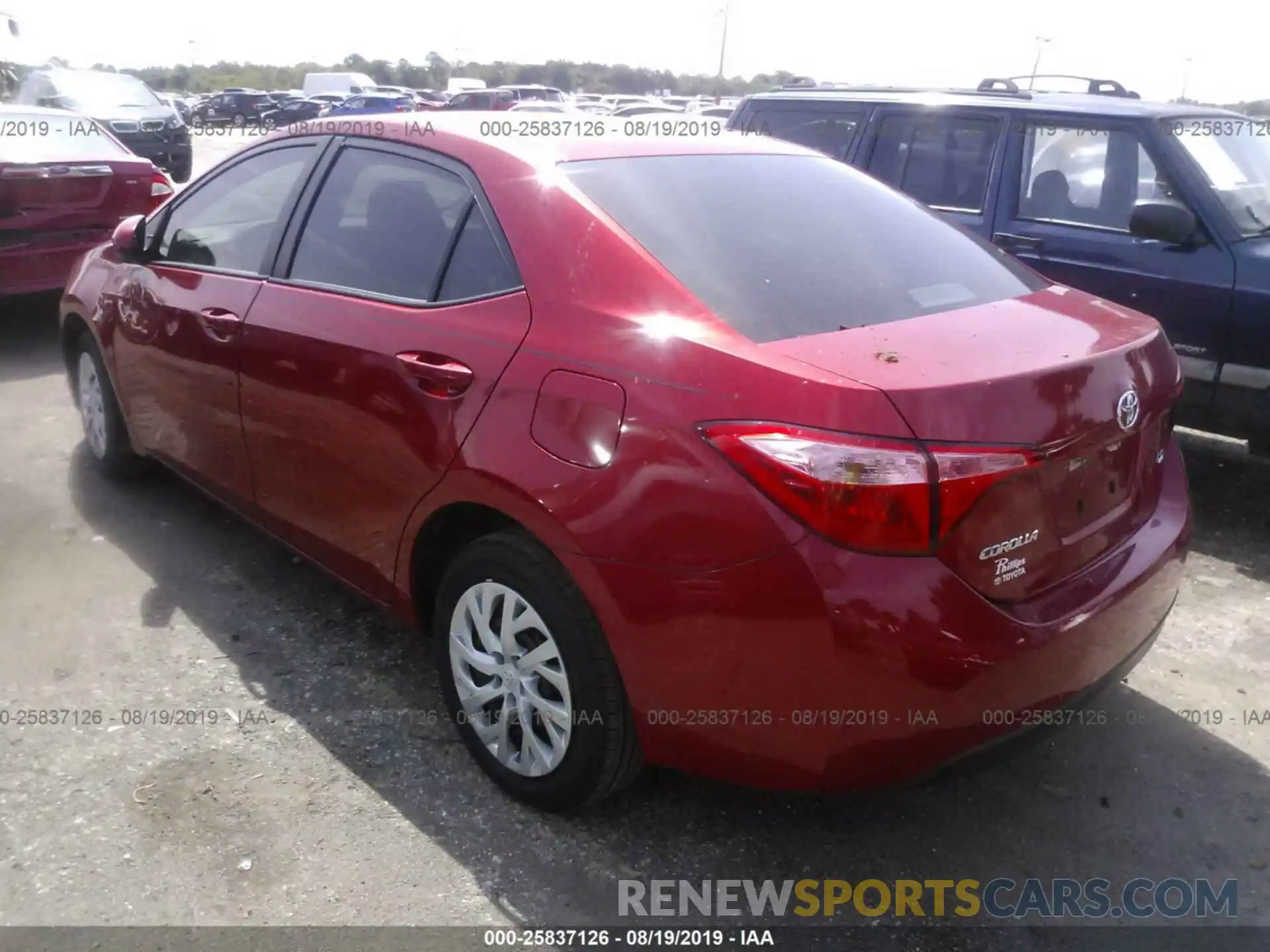 3 Photograph of a damaged car 5YFBURHEXKP936329 TOYOTA COROLLA 2019