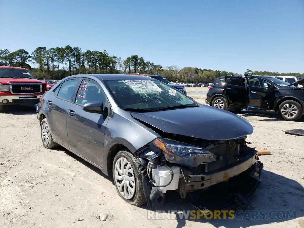 1 Photograph of a damaged car 5YFBURHEXKP936430 TOYOTA COROLLA 2019