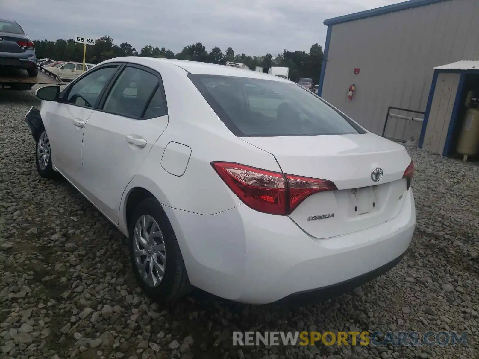 3 Photograph of a damaged car 5YFBURHEXKP936587 TOYOTA COROLLA 2019