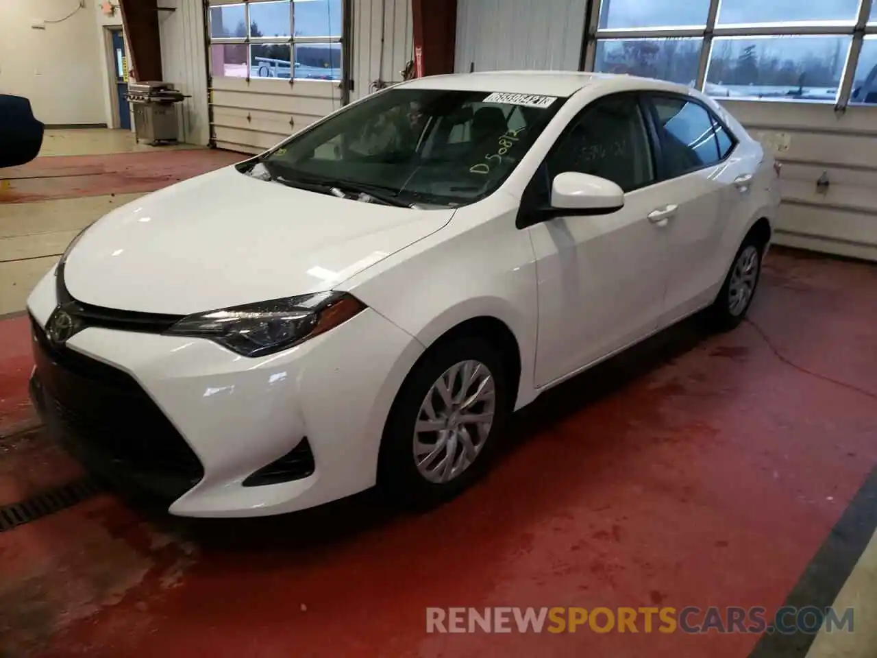 2 Photograph of a damaged car 5YFBURHEXKP936654 TOYOTA COROLLA 2019