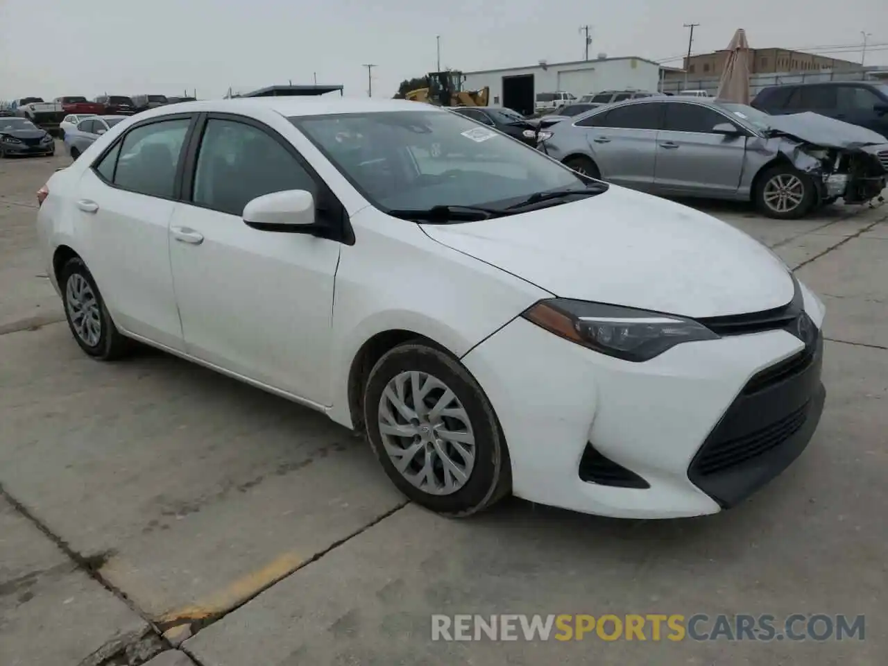 4 Photograph of a damaged car 5YFBURHEXKP936721 TOYOTA COROLLA 2019