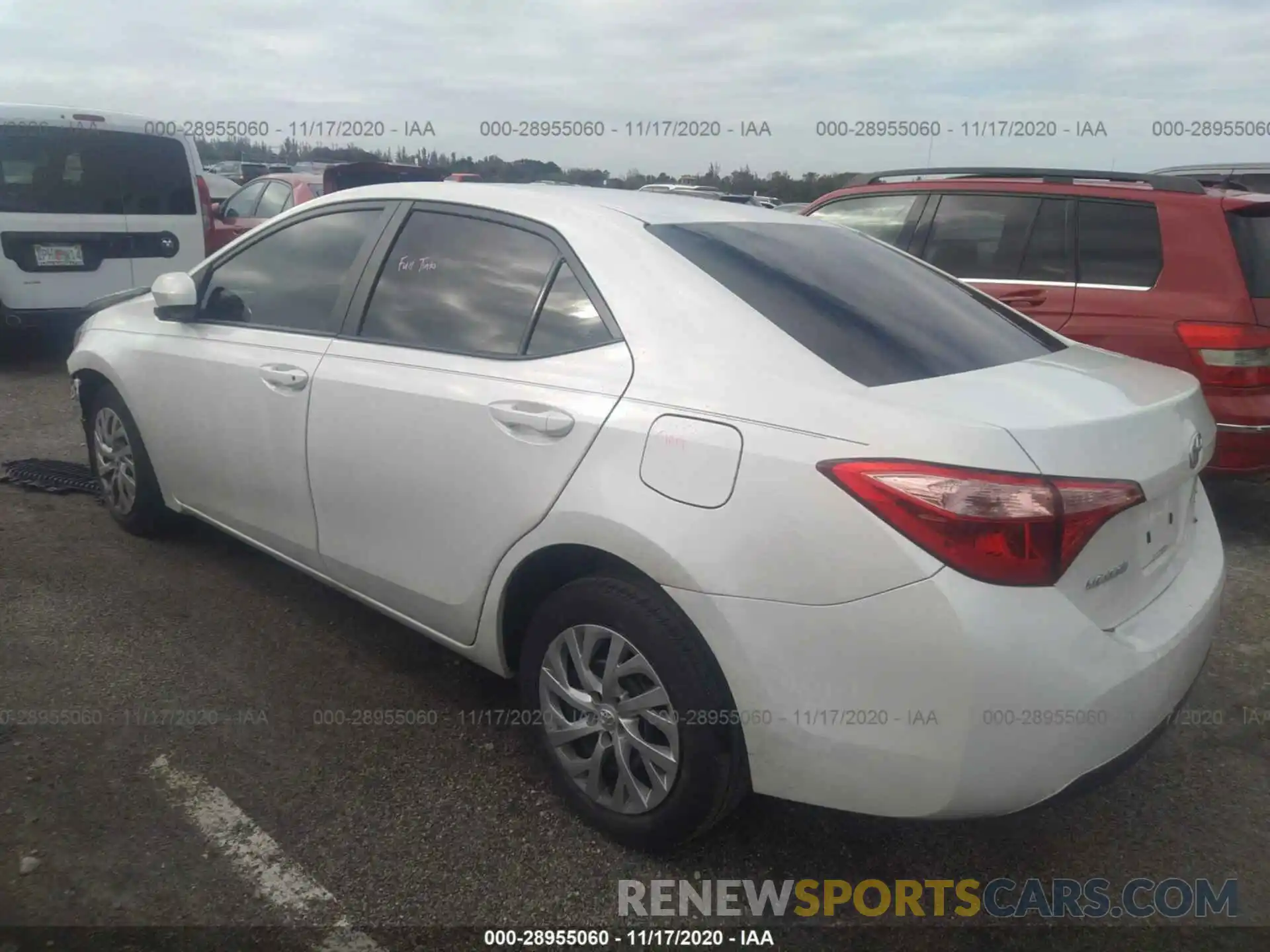 3 Photograph of a damaged car 5YFBURHEXKP936850 TOYOTA COROLLA 2019