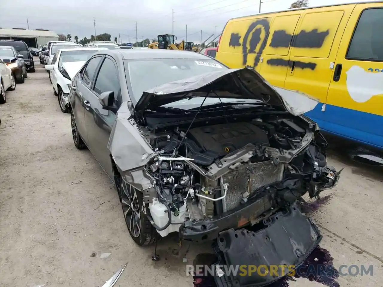 1 Photograph of a damaged car 5YFBURHEXKP937433 TOYOTA COROLLA 2019