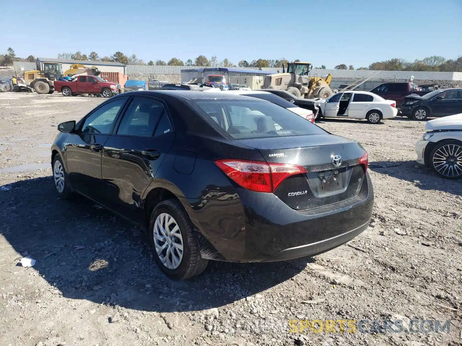 3 Photograph of a damaged car 5YFBURHEXKP937478 TOYOTA COROLLA 2019