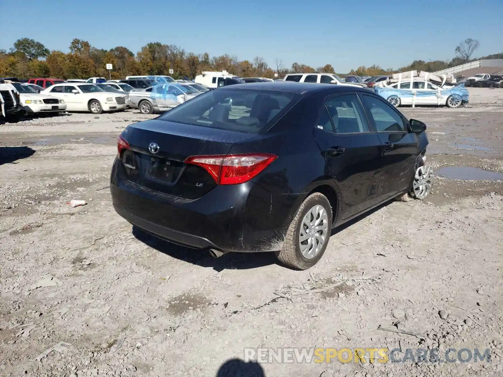 4 Photograph of a damaged car 5YFBURHEXKP937478 TOYOTA COROLLA 2019