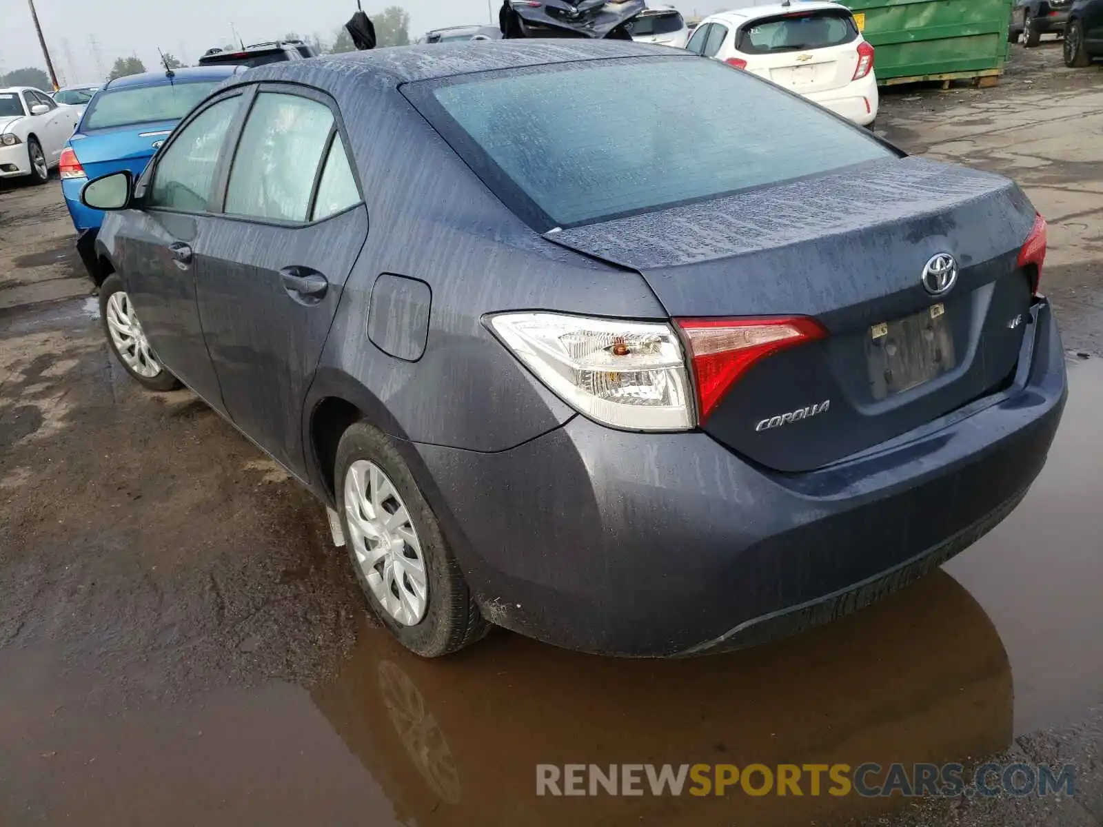 3 Photograph of a damaged car 5YFBURHEXKP937836 TOYOTA COROLLA 2019