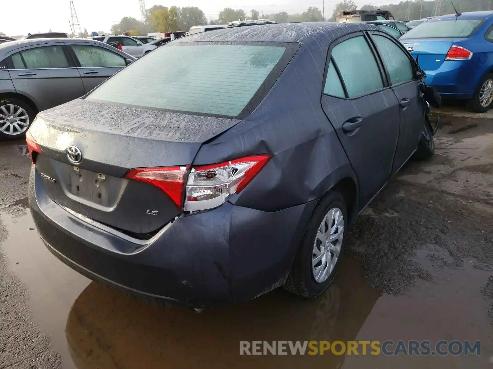 4 Photograph of a damaged car 5YFBURHEXKP937836 TOYOTA COROLLA 2019