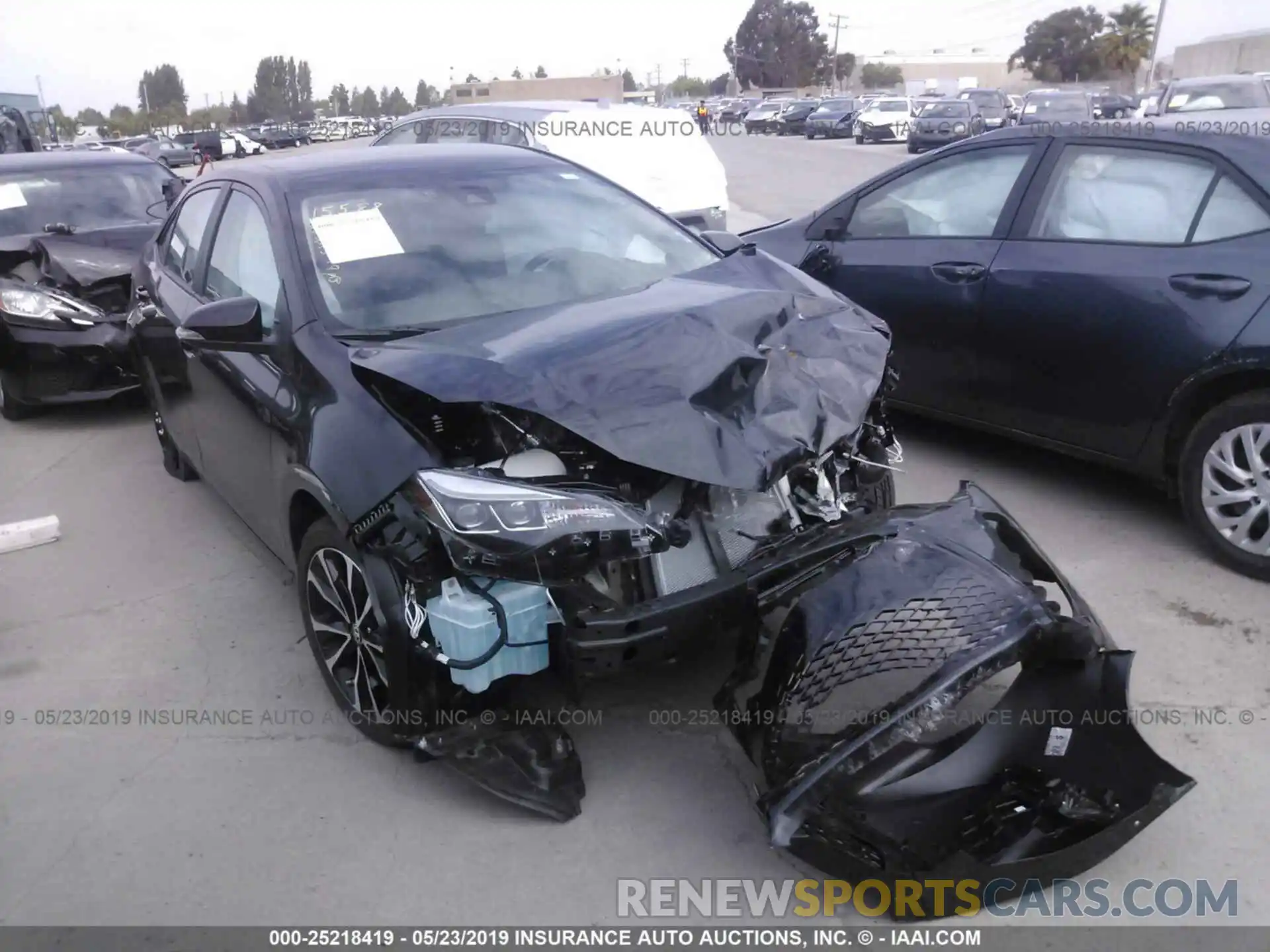 1 Photograph of a damaged car 5YFBURHEXKP937867 TOYOTA COROLLA 2019